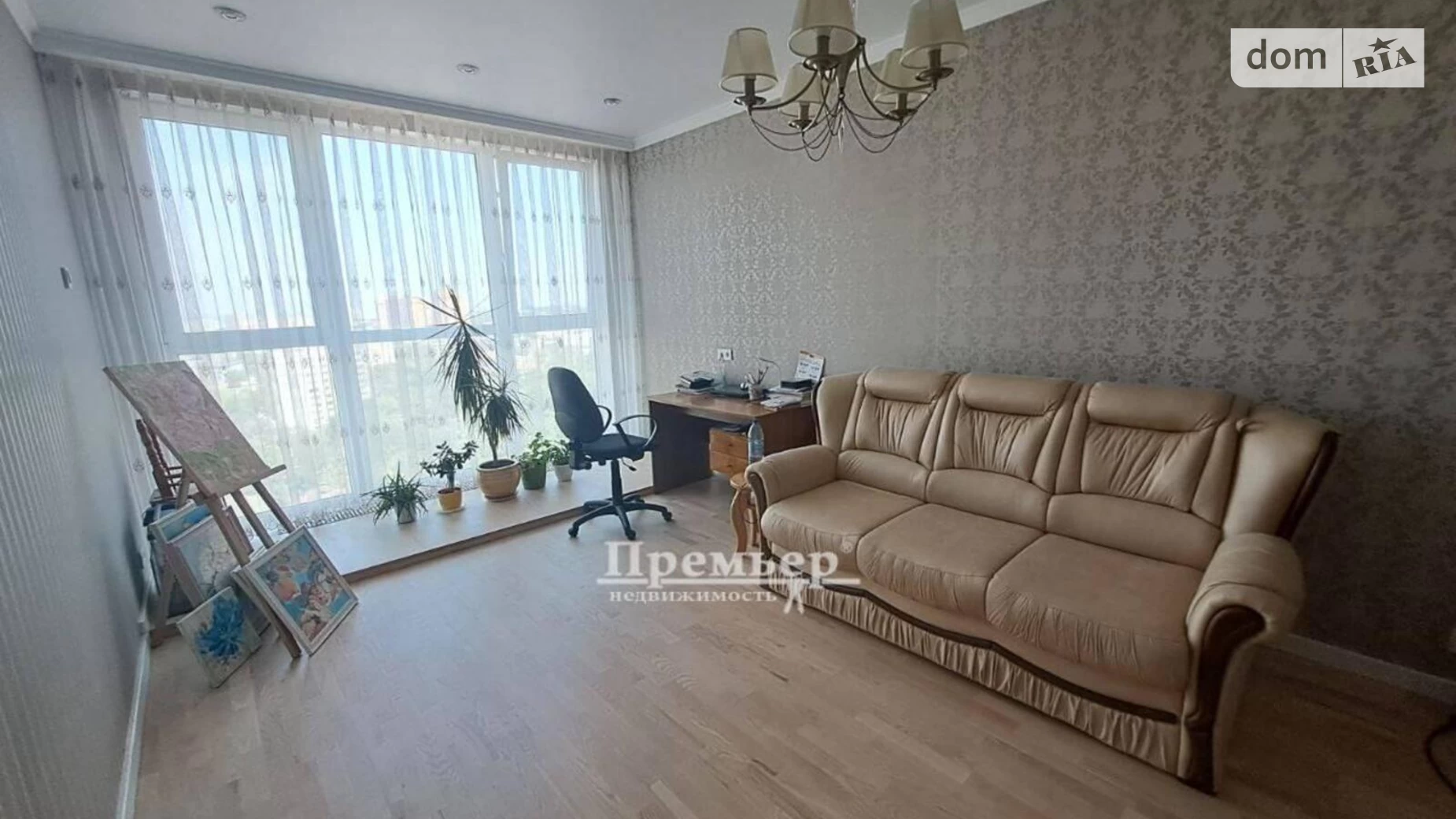 Продается 3-комнатная квартира 98 кв. м в Одессе, ул. Михайловская