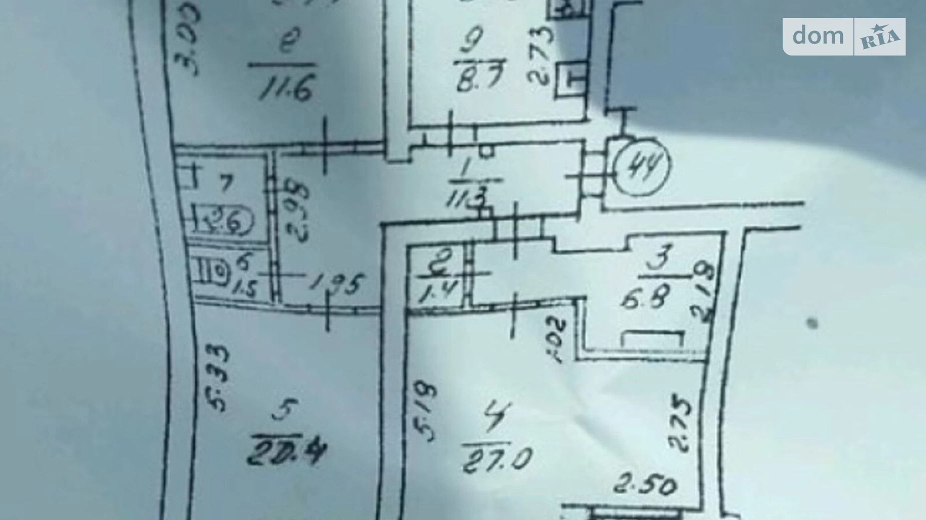 Продається 3-кімнатна квартира 91 кв. м у Києві, вул. Михайлівська, 2