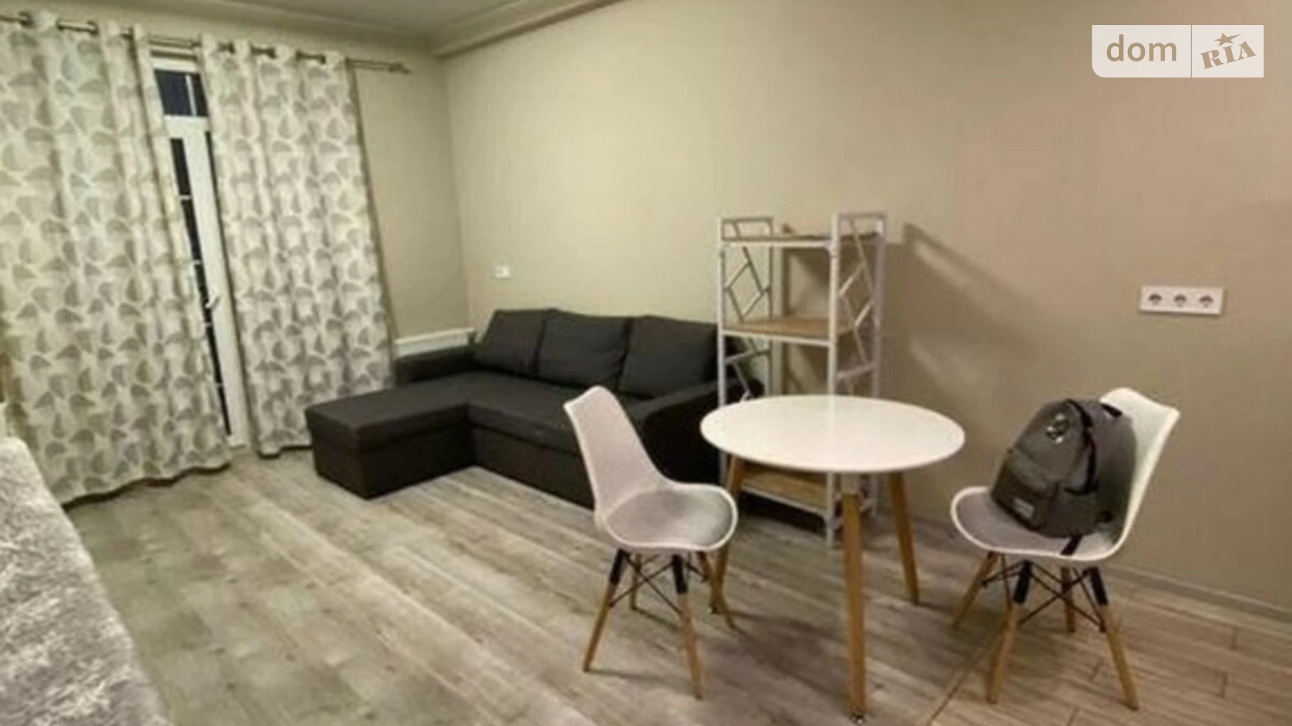 Продается 1-комнатная квартира 34 кв. м в Киеве, ул. Михаила Максимовича, 26