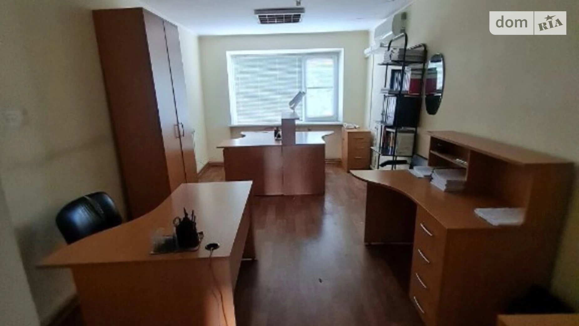 Продается офис 382 кв. м в бизнес-центре, цена: 220000 $ - фото 2