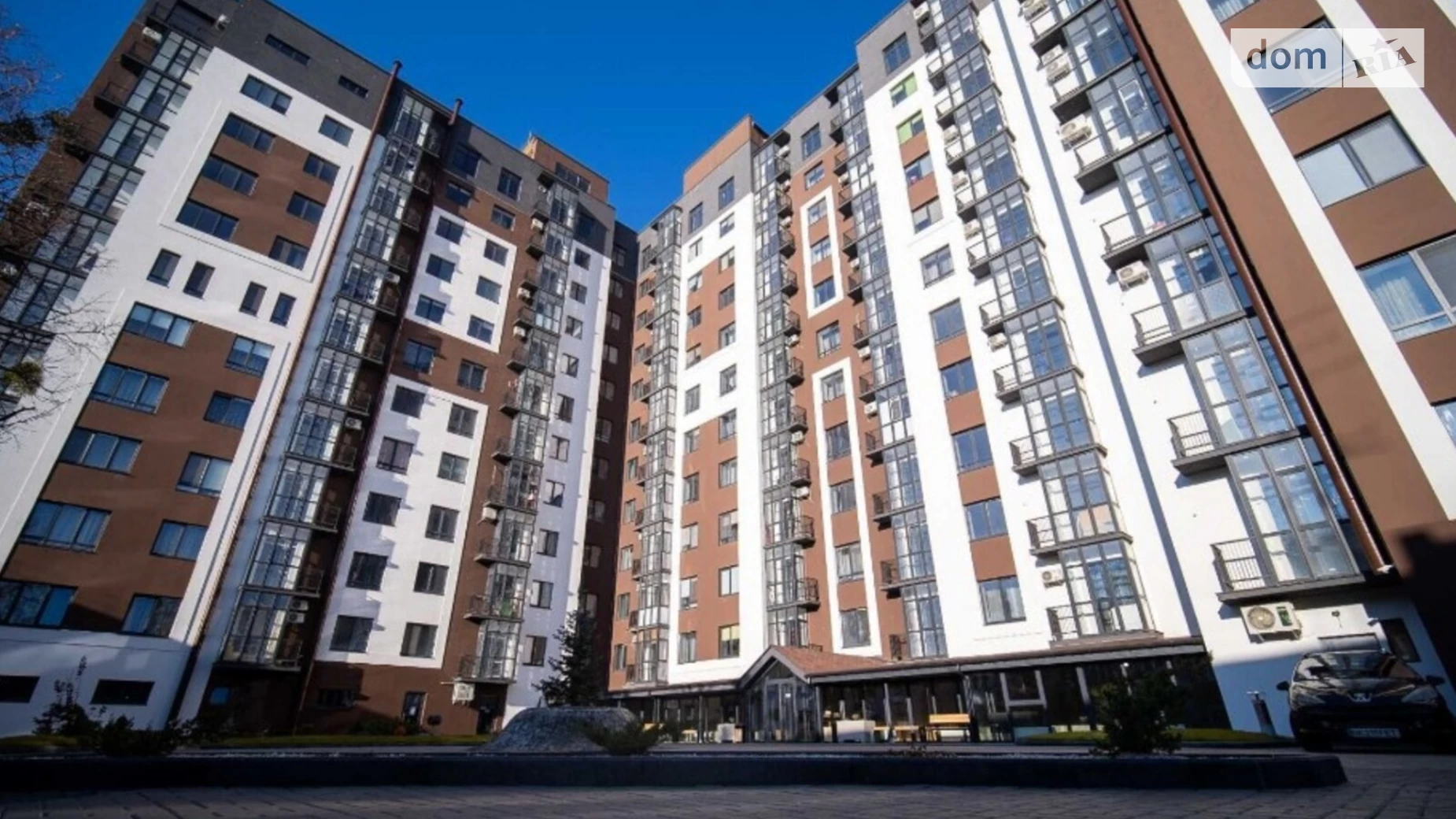 Продается 3-комнатная квартира 87 кв. м в Ровно, ул. Мазепы Гетьмана