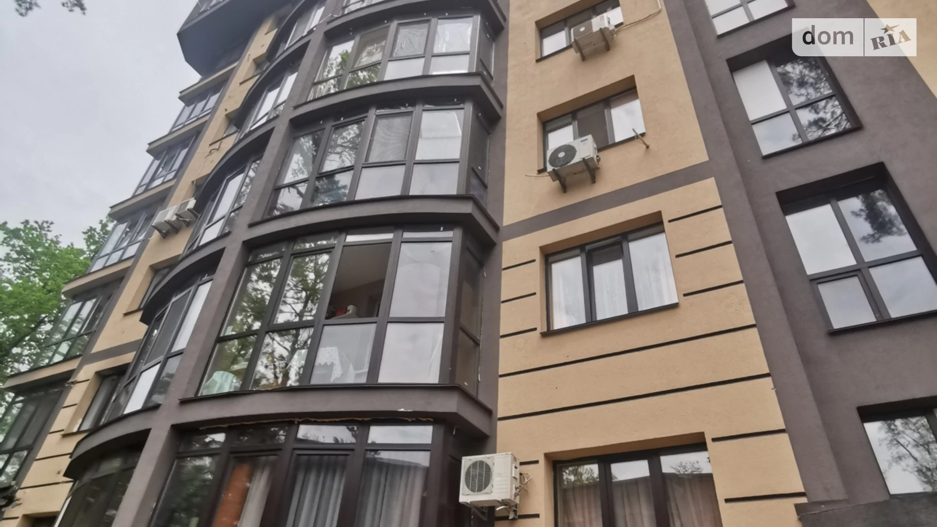 Продається 1-кімнатна квартира 36 кв. м у Ірпені, вул. Київська, 73