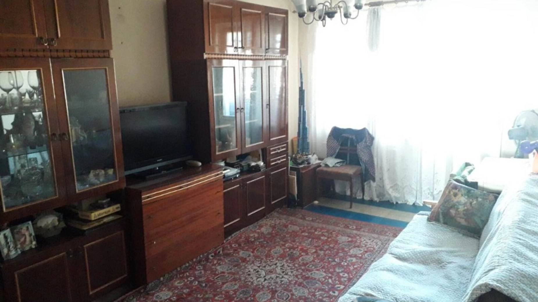 Продається 3-кімнатна квартира 63 кв. м у Дніпрі, Донецьке шосе, 2