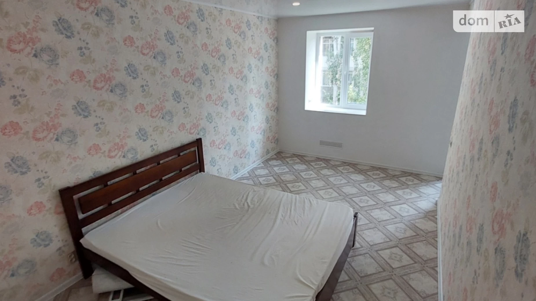 Продається 2-кімнатна квартира 40.5 кв. м у Миколаєві