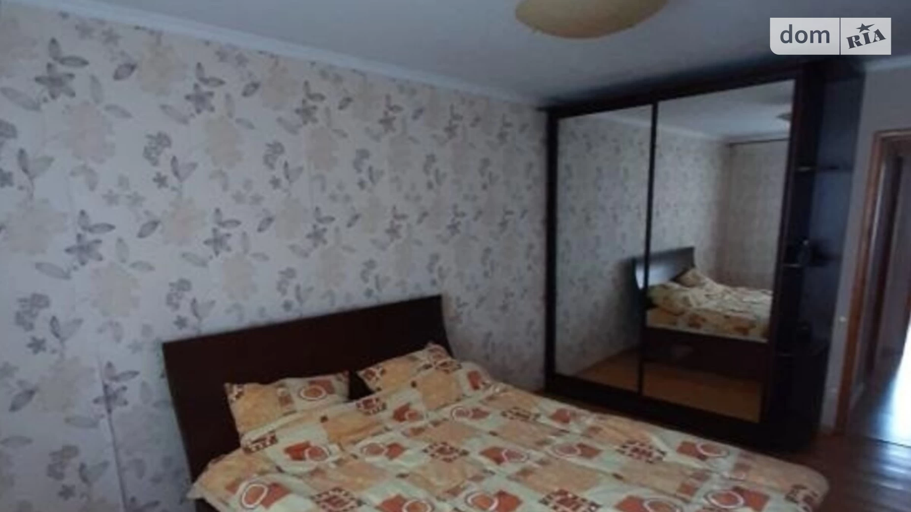 Продается 2-комнатная квартира 73 кв. м в Одессе, ул. Педагогическая