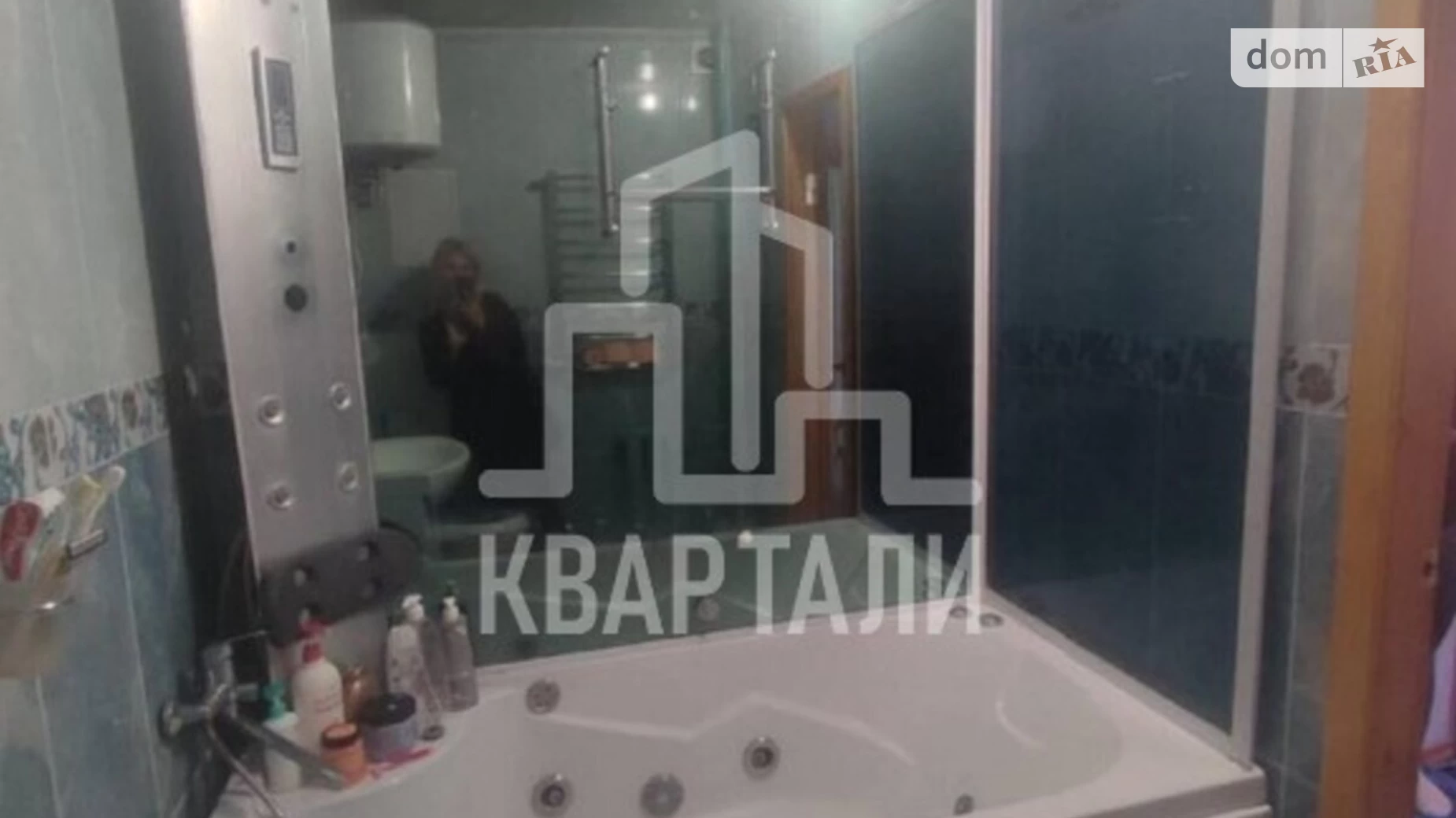 Продається 2-кімнатна квартира 46 кв. м у Києві, вул. Бакинська, 37Г