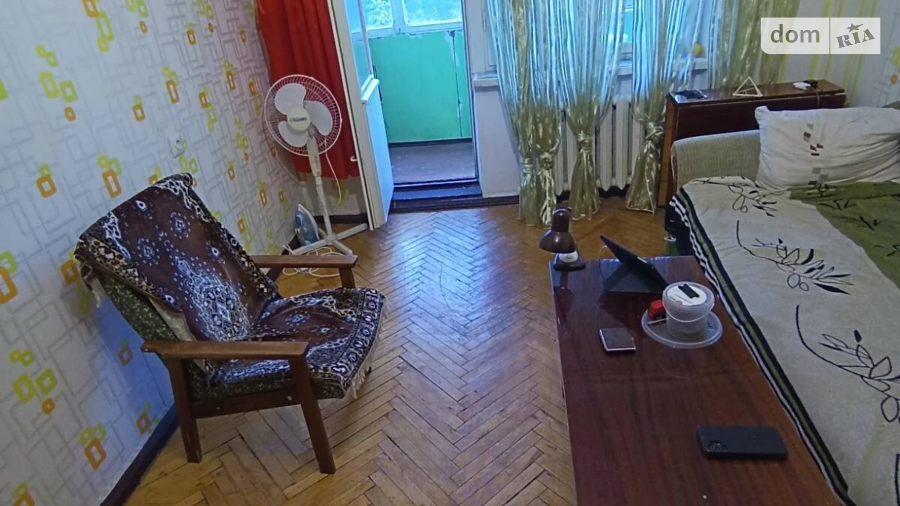 Продается 1-комнатная квартира 32 кв. м в Одессе, просп. Добровольского, 107
