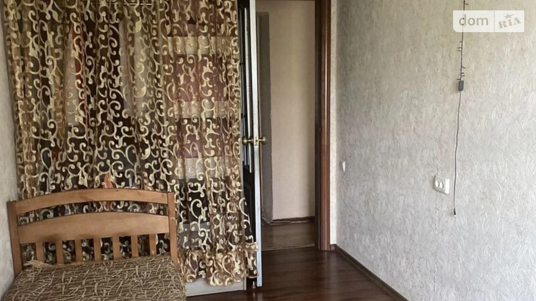 Продается 3-комнатная квартира 58 кв. м в Одессе, ул. Люстдорфская дорога, 25