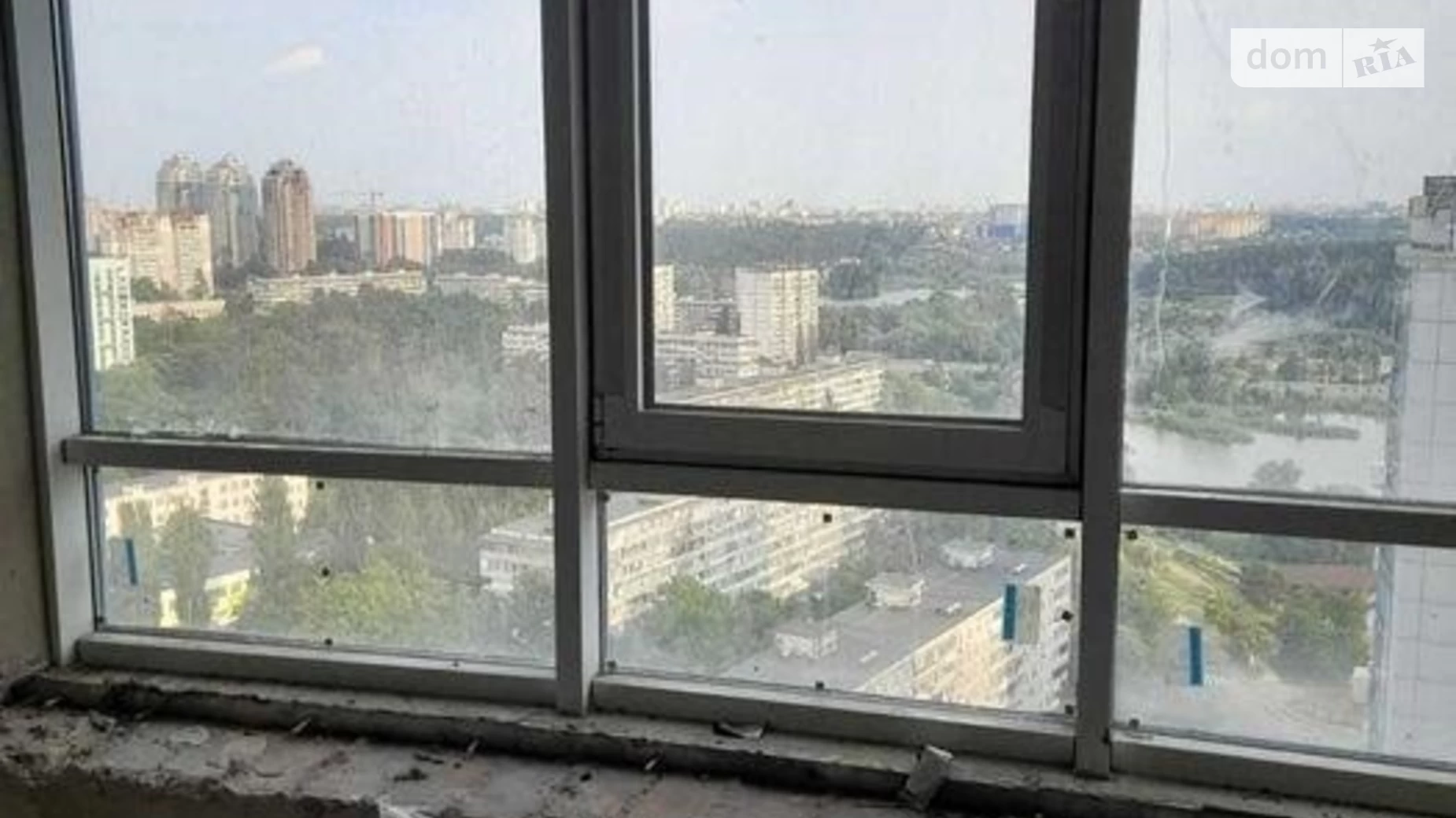 Продається 1-кімнатна квартира 57 кв. м у Києві, вул. Миколи Ушакова, 1Б