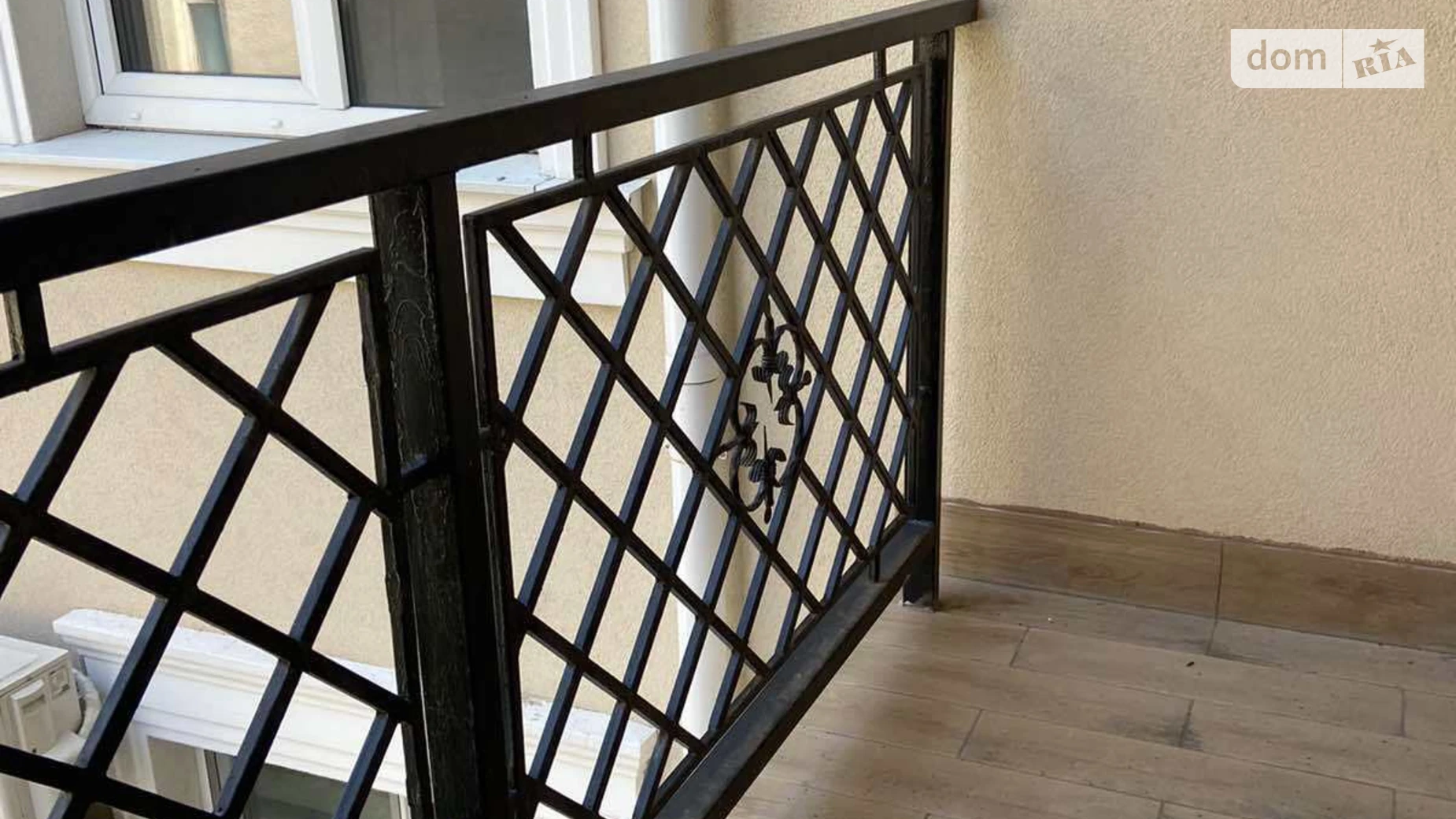 Продается 2-комнатная квартира 68.5 кв. м в Одессе, ул. Новосельского, 11 - фото 4