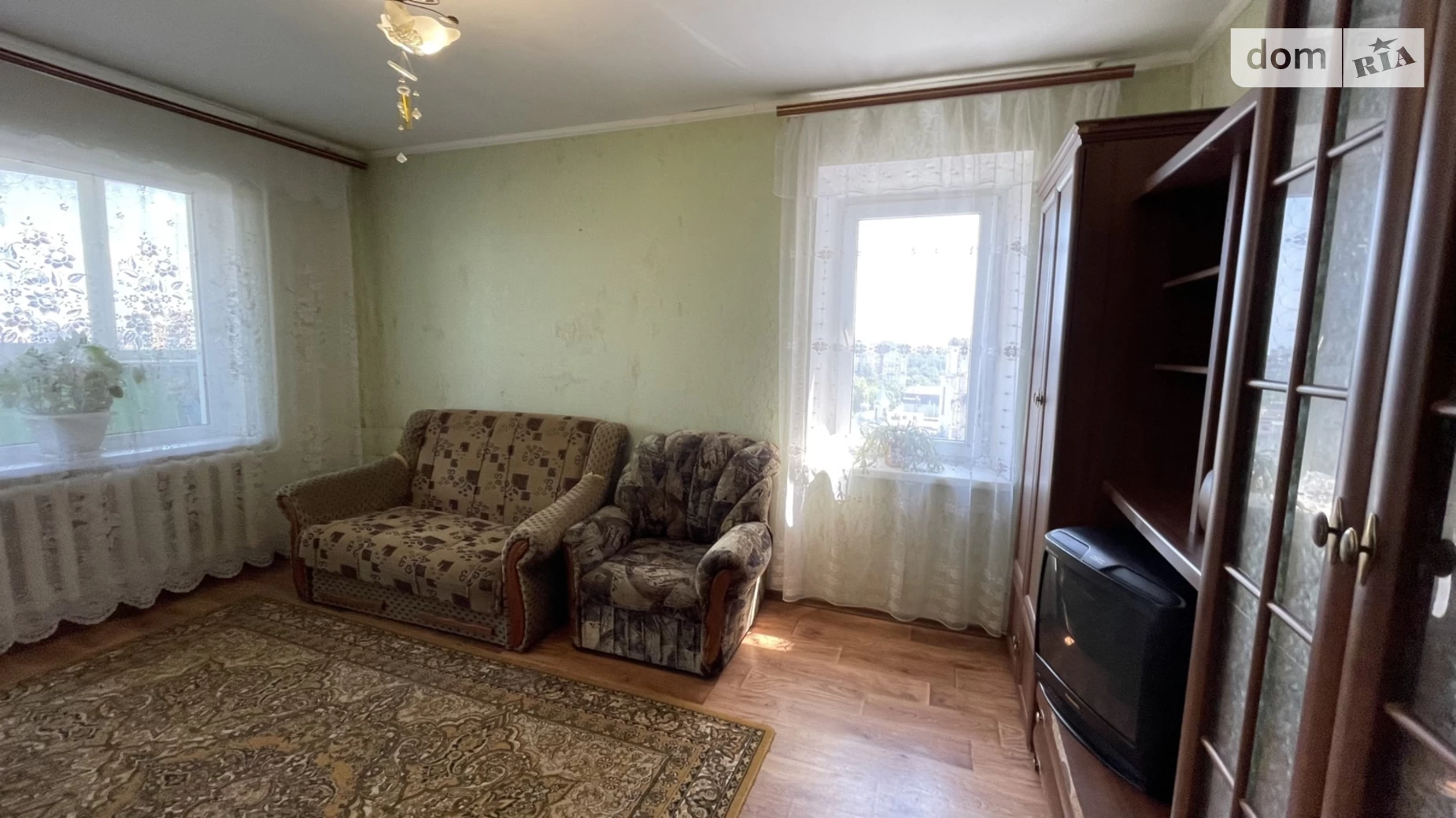 Продается 2-комнатная квартира 55.7 кв. м в Одессе, просп. Добровольского