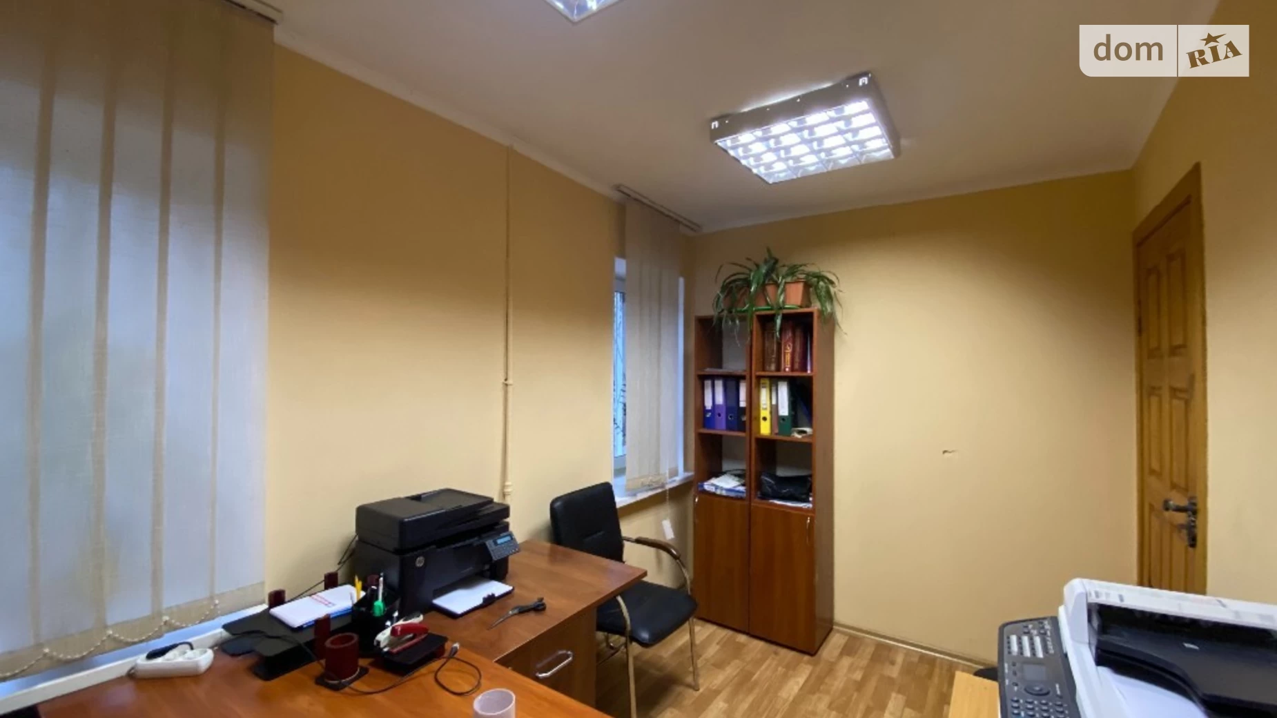 Продается офис 71 кв. м в бизнес-центре, цена: 57000 $ - фото 3