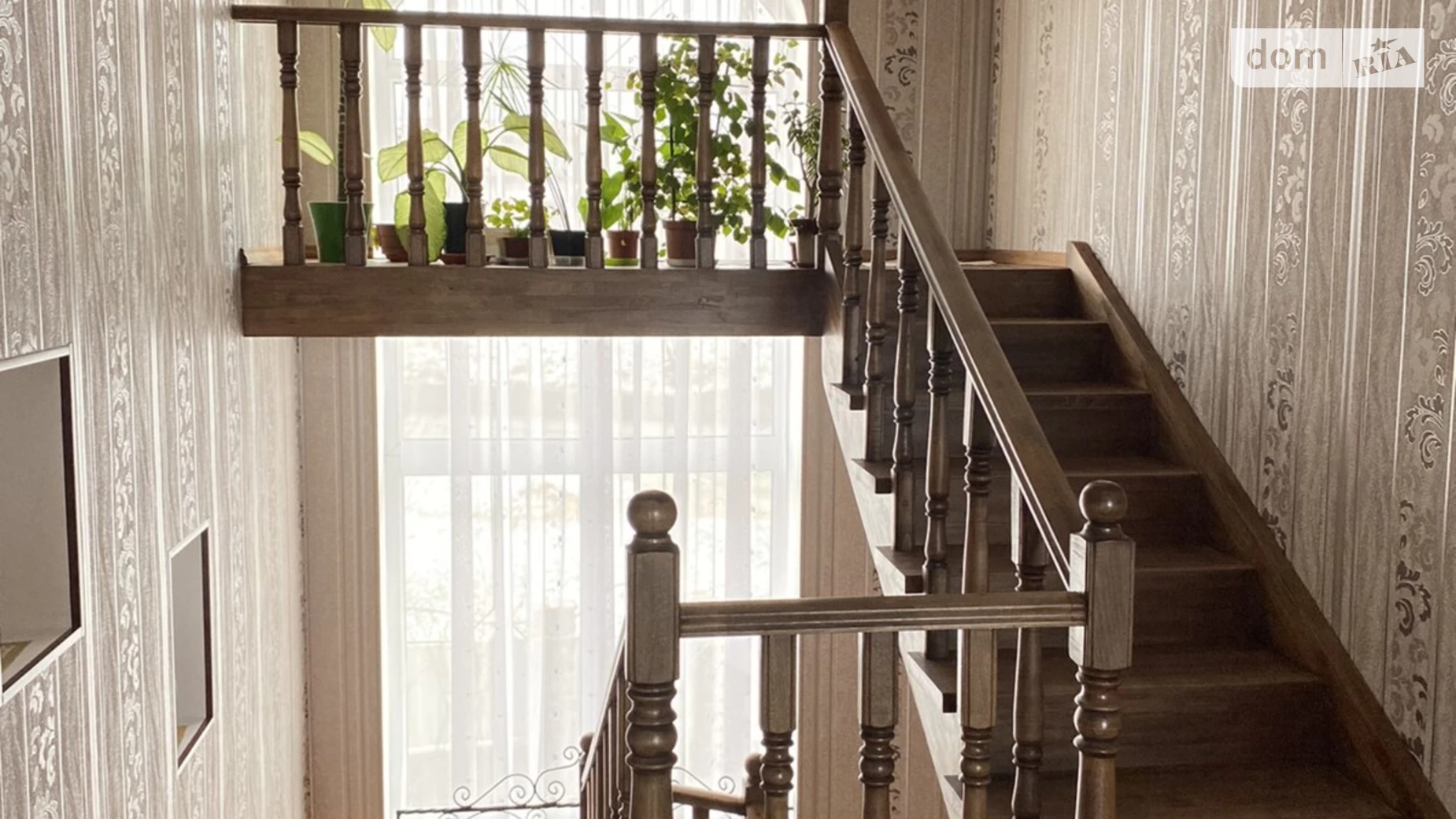 Продается дом на 2 этажа 205 кв. м с гаражом, цена: 133000 $ - фото 5