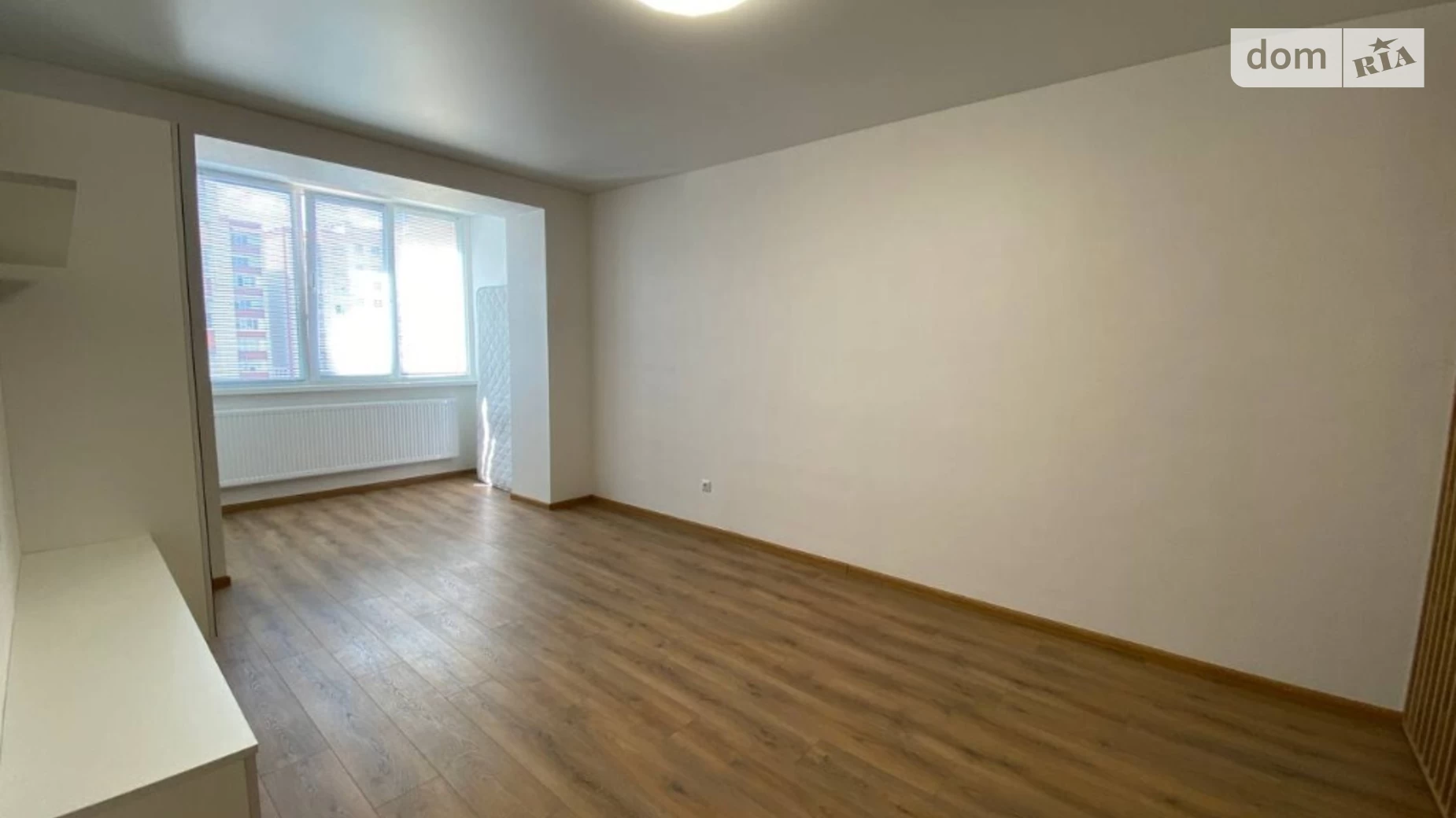 Продается 1-комнатная квартира 53.6 кв. м в Хмельницком, ул. Озерная, 4А