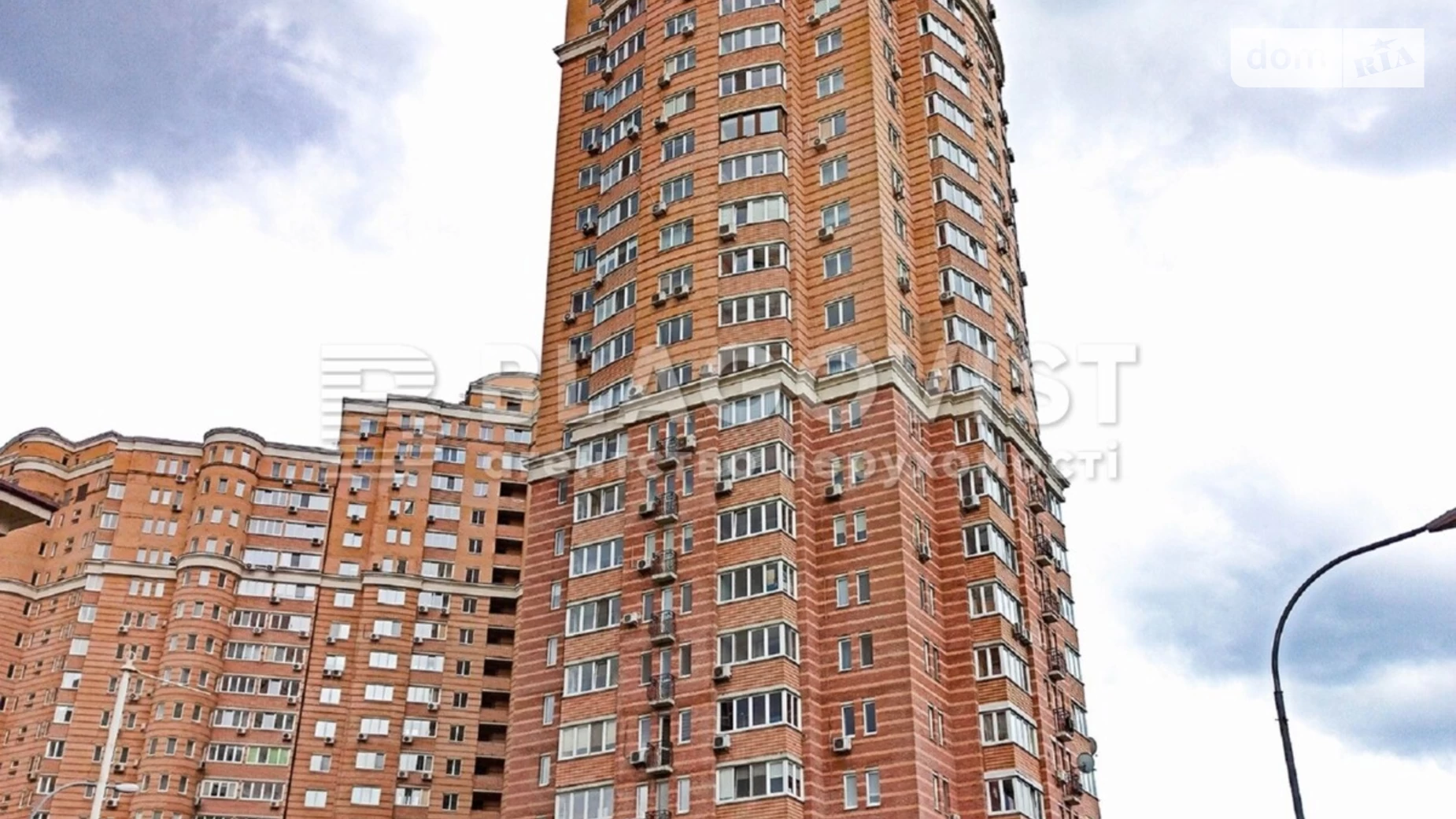 Продается 2-комнатная квартира 64 кв. м в Киеве, пл. Голосеевская, 13 - фото 2