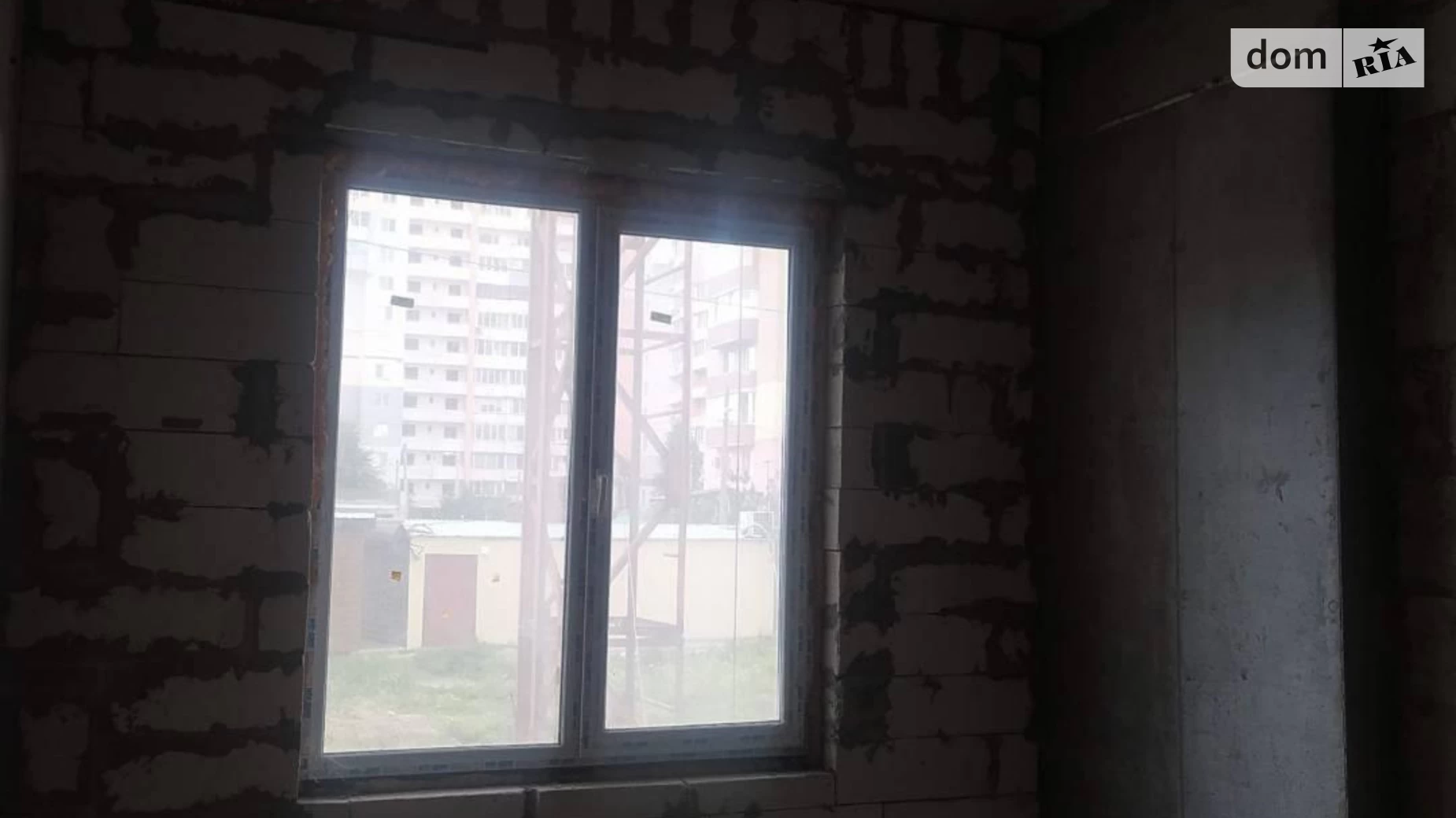 Продается 1-комнатная квартира 42.04 кв. м в Черноморске, ул. Парусная