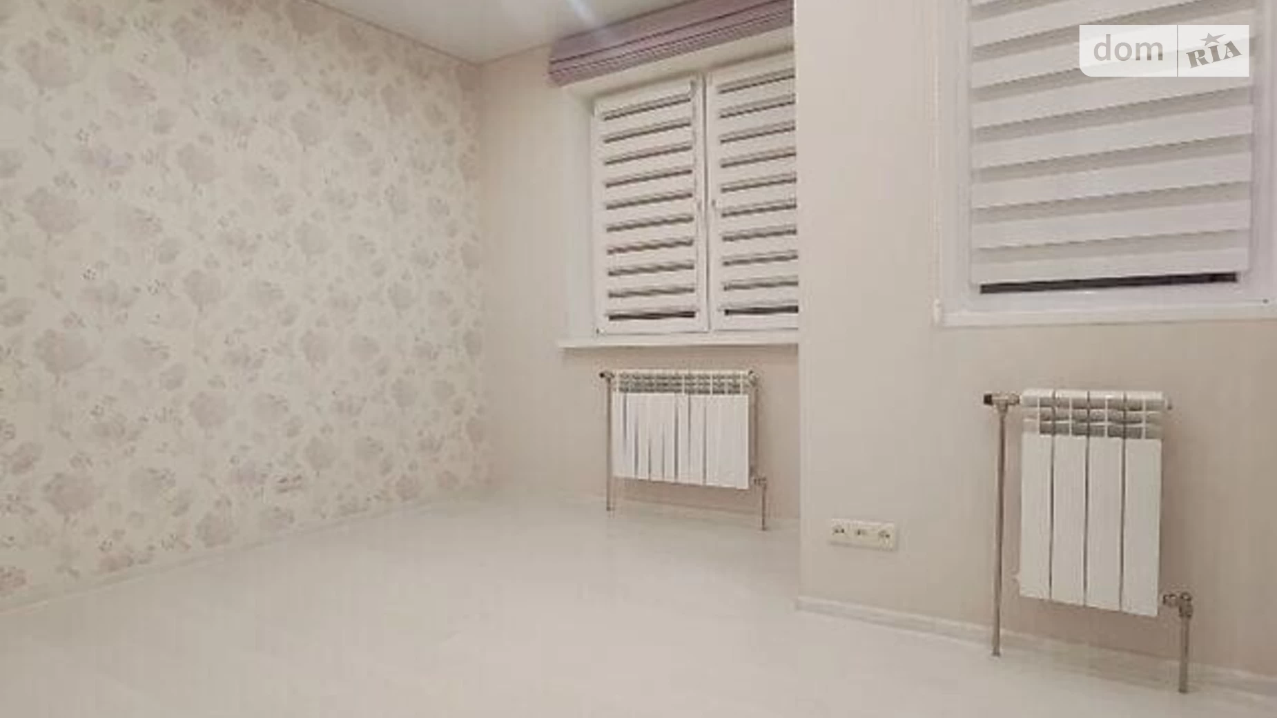 Продается 1-комнатная квартира 36 кв. м в Киеве, ул. Гетманская(Майкопская), 1А - фото 2