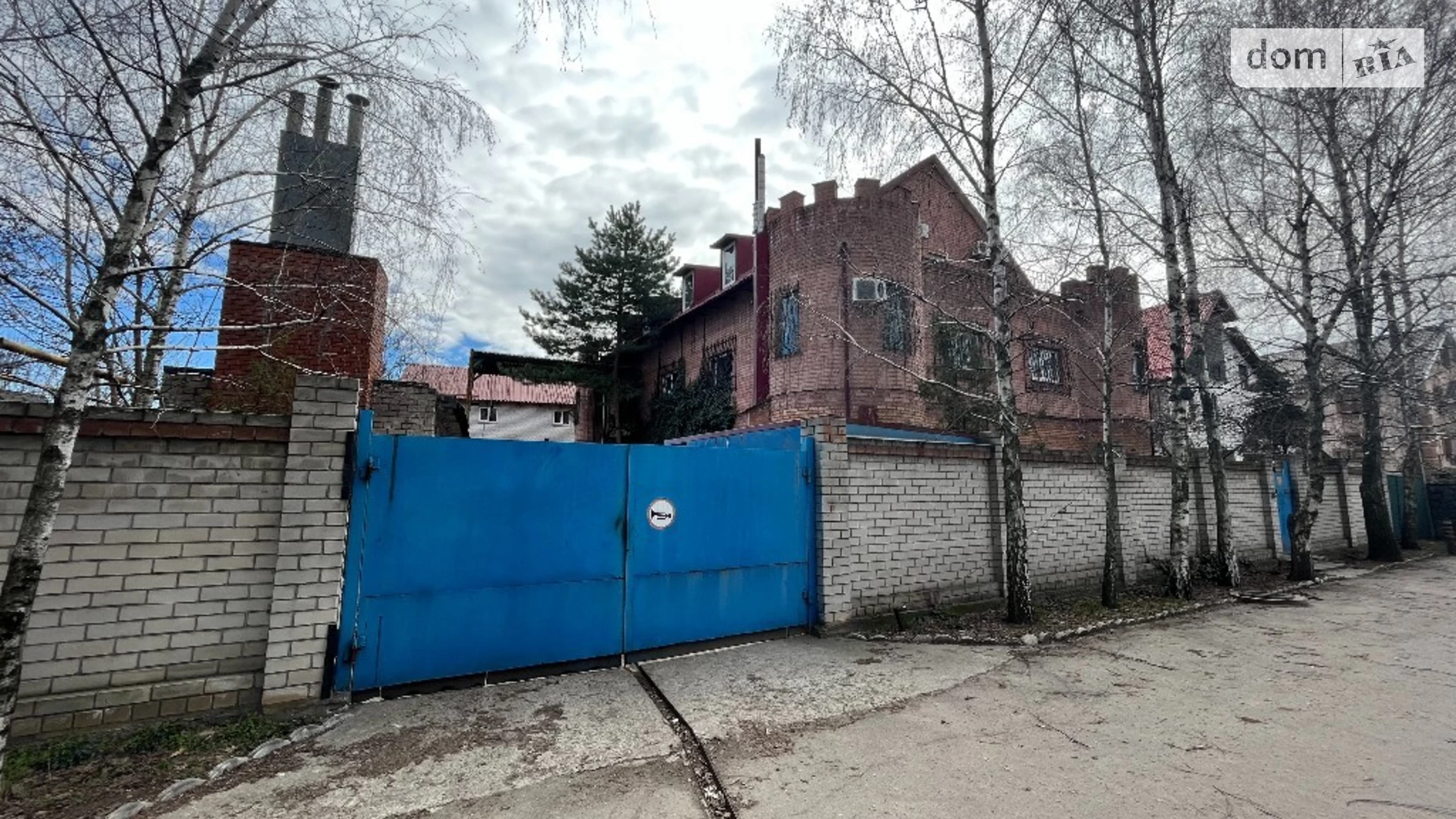 Продается помещения свободного назначения 1024 кв. м в 3-этажном здании, цена: 230000 $ - фото 3