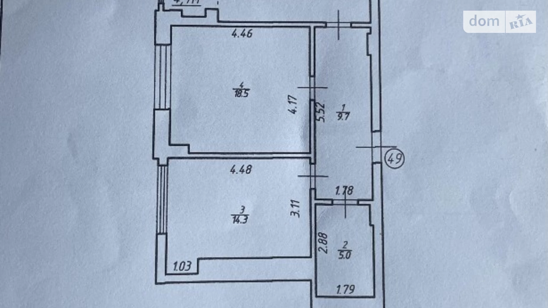 Продается 2-комнатная квартира 67 кв. м в Ивано-Франковске, ул. Химиков, 9