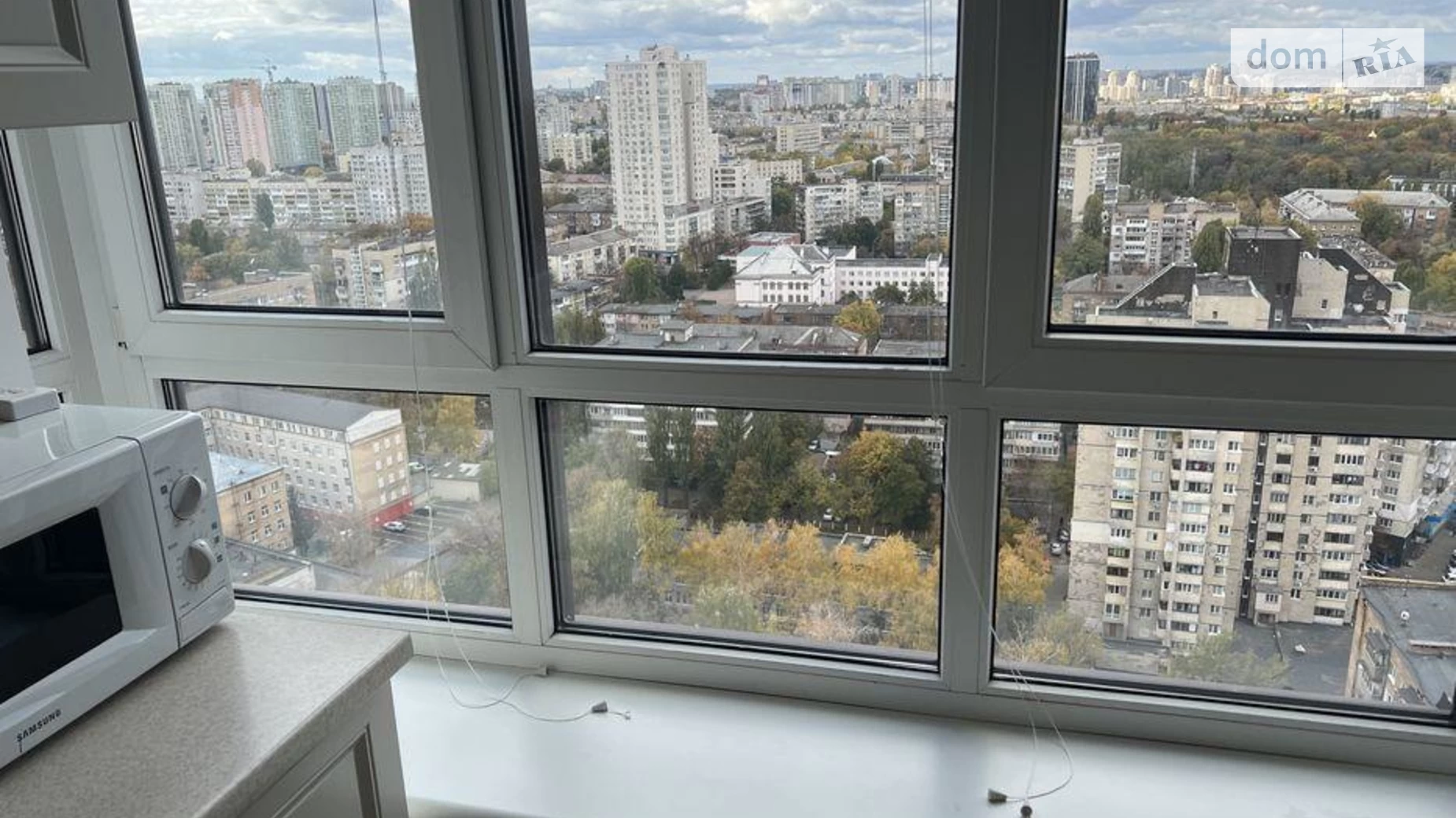 Продается 3-комнатная квартира 83 кв. м в Киеве, ул. Соломенская, 20А - фото 3