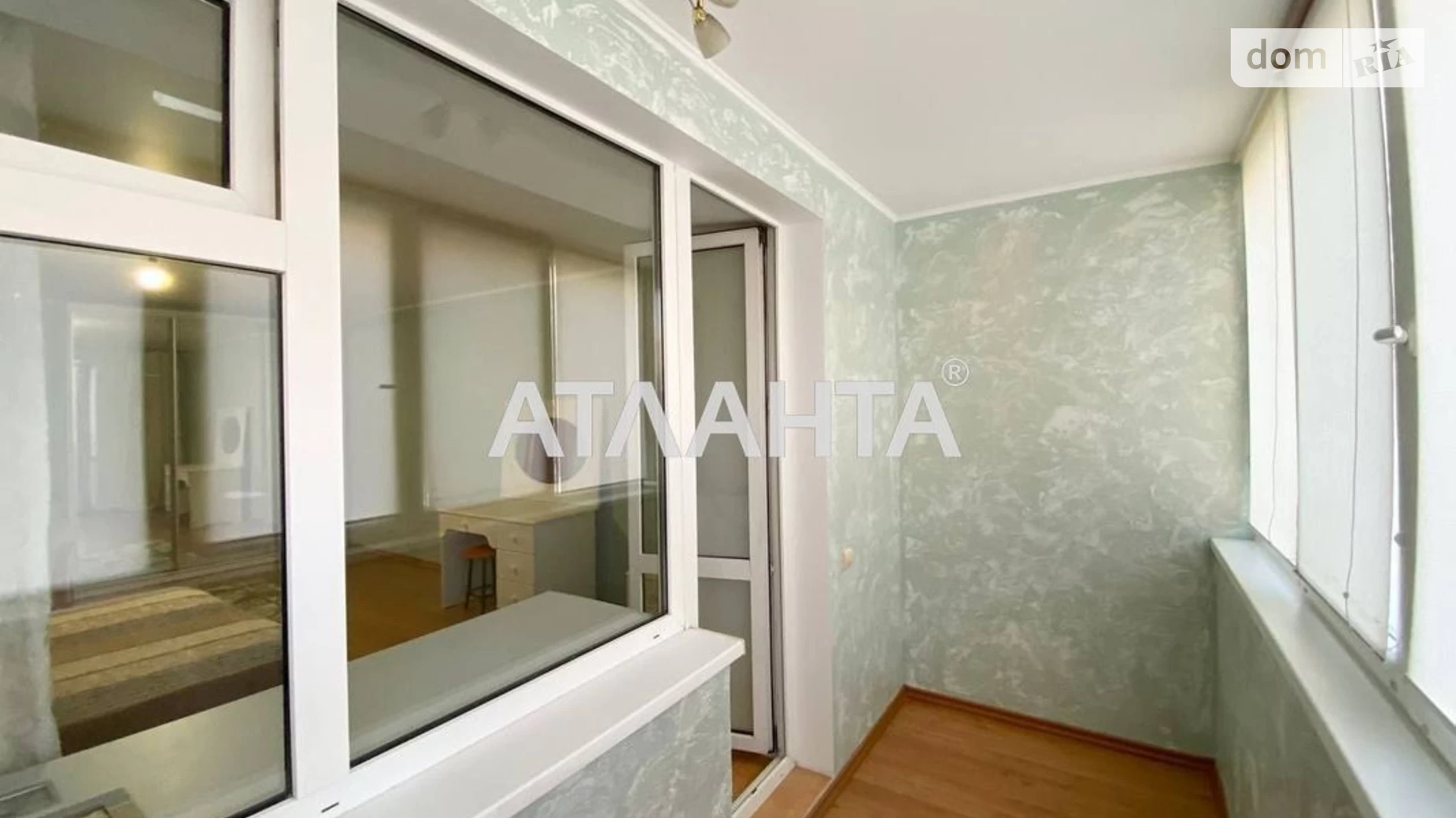 Продается 2-комнатная квартира 108 кв. м в Одессе, ул. Палубная