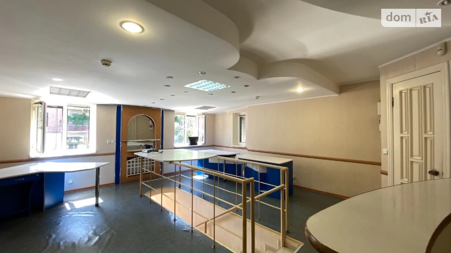 Продается офис 83 кв. м в бизнес-центре, цена: 40000 $ - фото 3