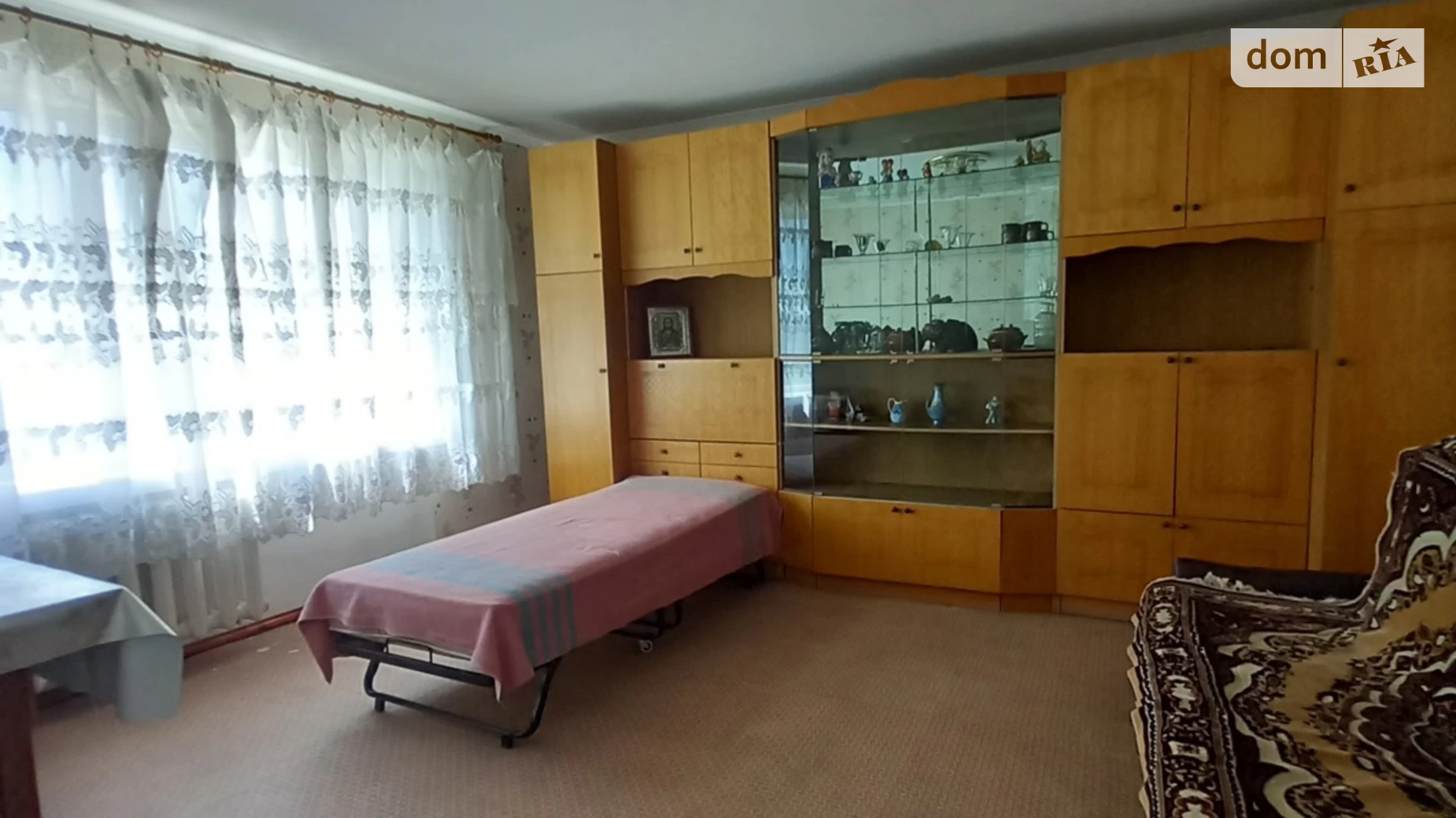 Продается 4-комнатная квартира 114 кв. м в Черноморске, ул. Виталия Шума