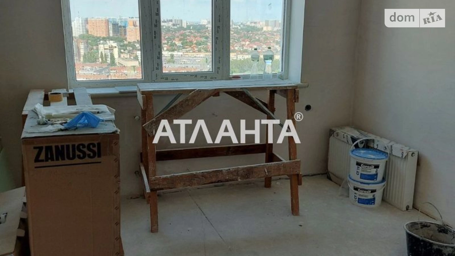 Продается 2-комнатная квартира 63.4 кв. м в Одессе, ул. Костанди, 104Б