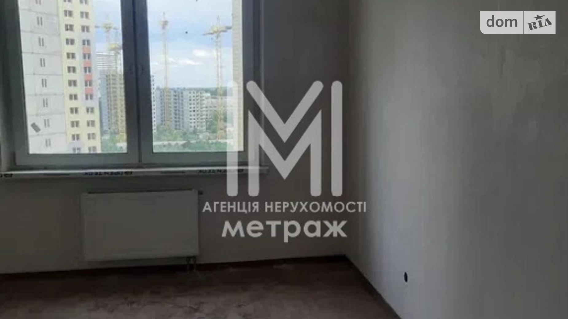 Продается 2-комнатная квартира 56 кв. м в Киеве, просп. Академика Глушкова, 6