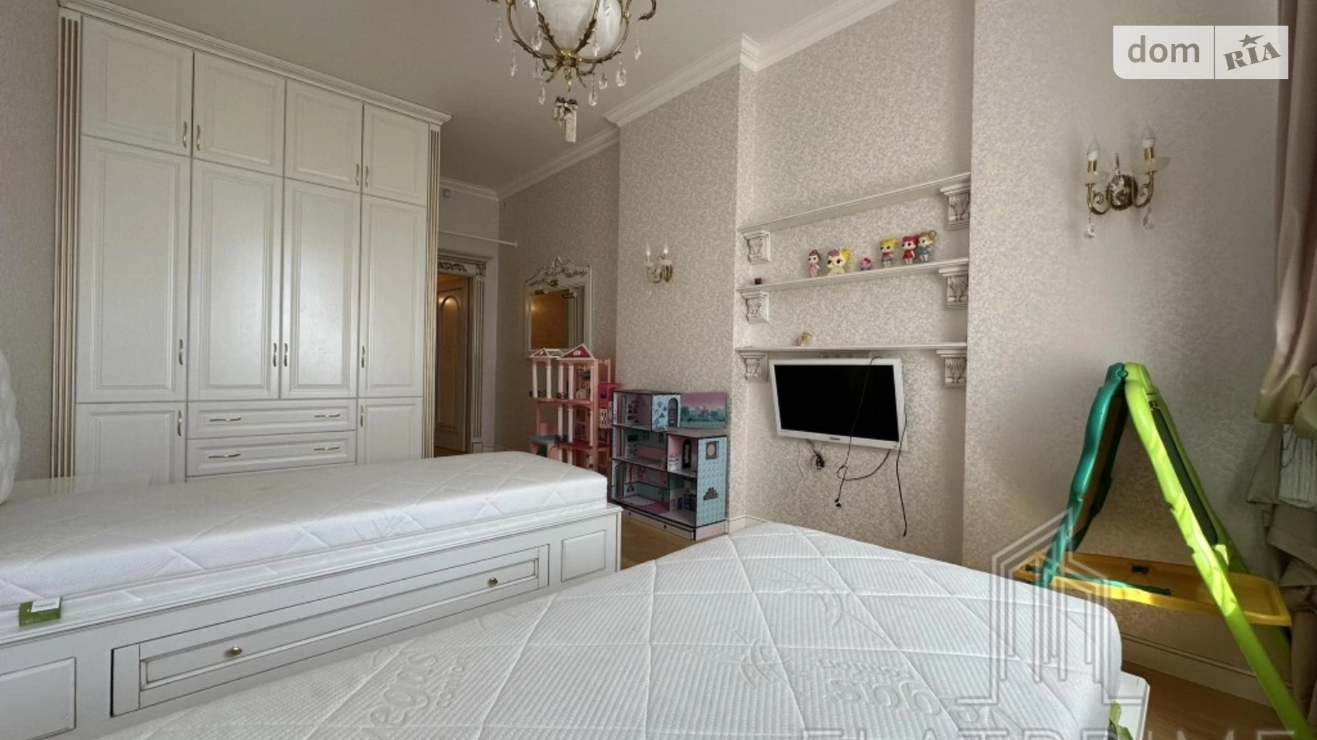 Продается 4-комнатная квартира 155 кв. м в Киеве, ул. Старонаводницкая, 6Б - фото 4
