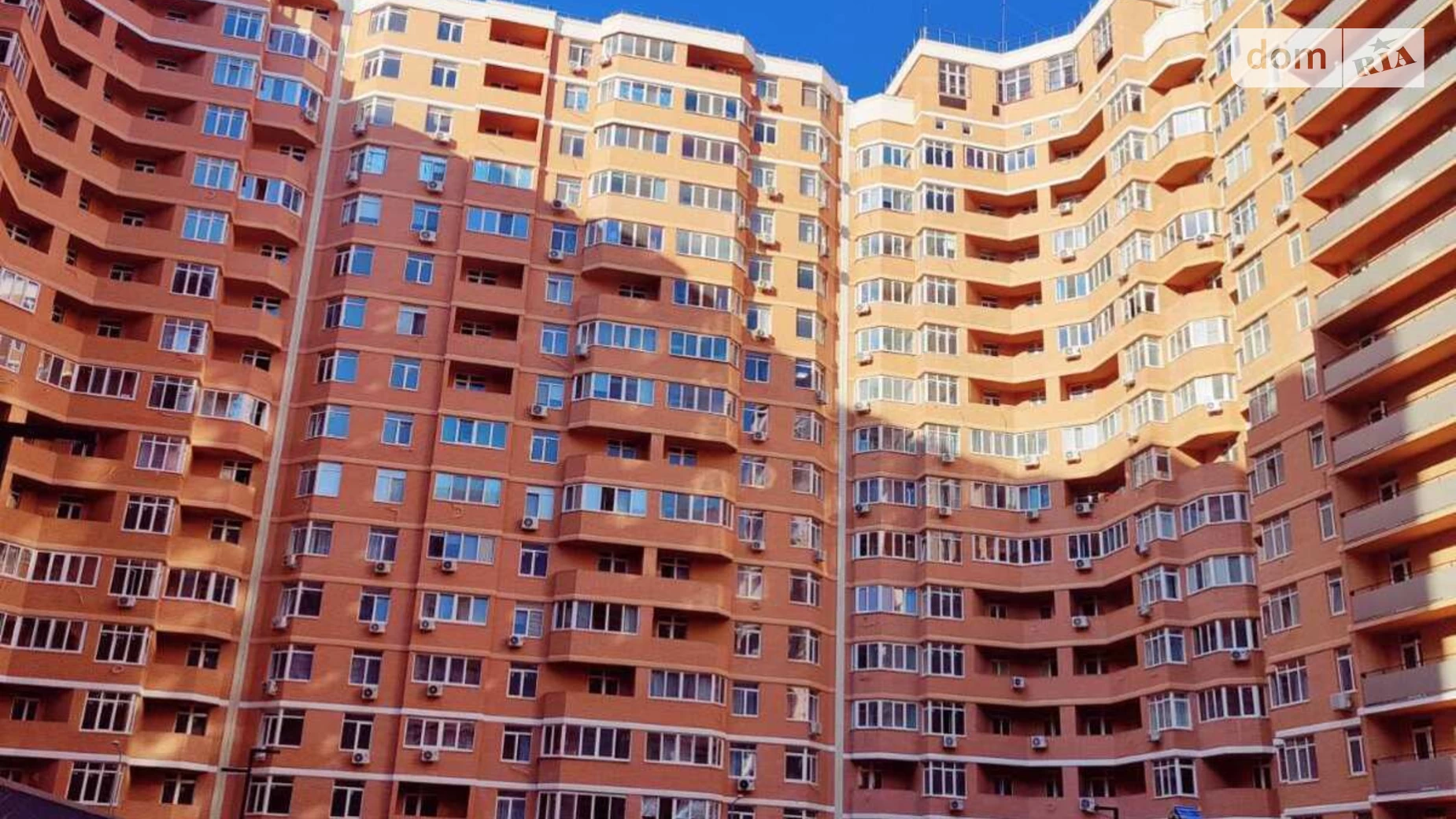 Продается 1-комнатная квартира 43.2 кв. м в Одессе, Овидиопольская дор.