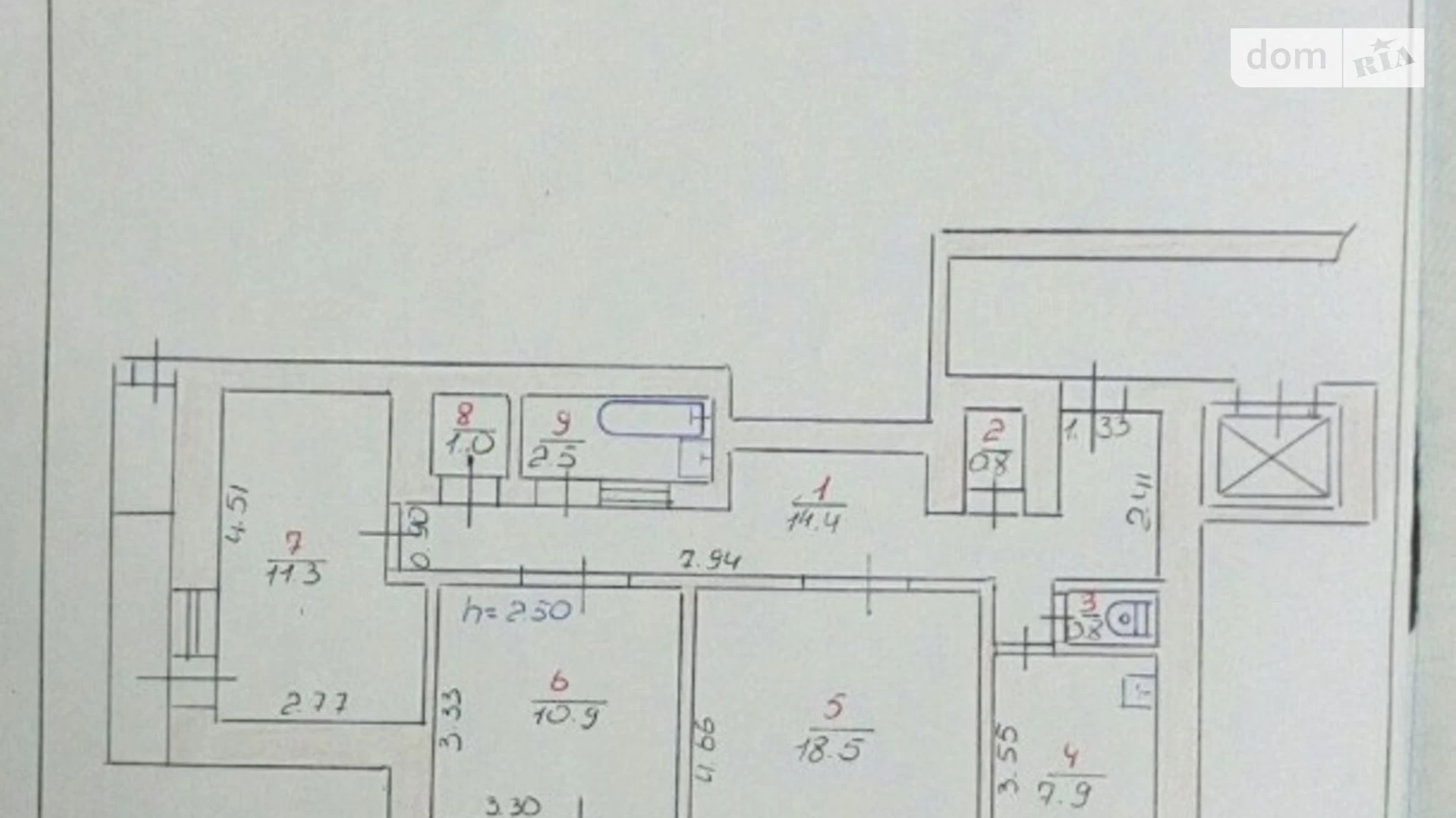 Продается 3-комнатная квартира 72 кв. м в Хмельницком, Свободы майд.