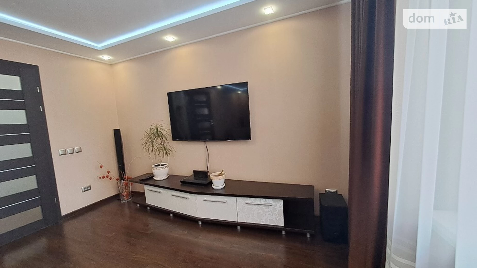 3-комнатная квартира 90 кв. м в Тернополе, бул. Кулиша Пантелеймона - фото 3