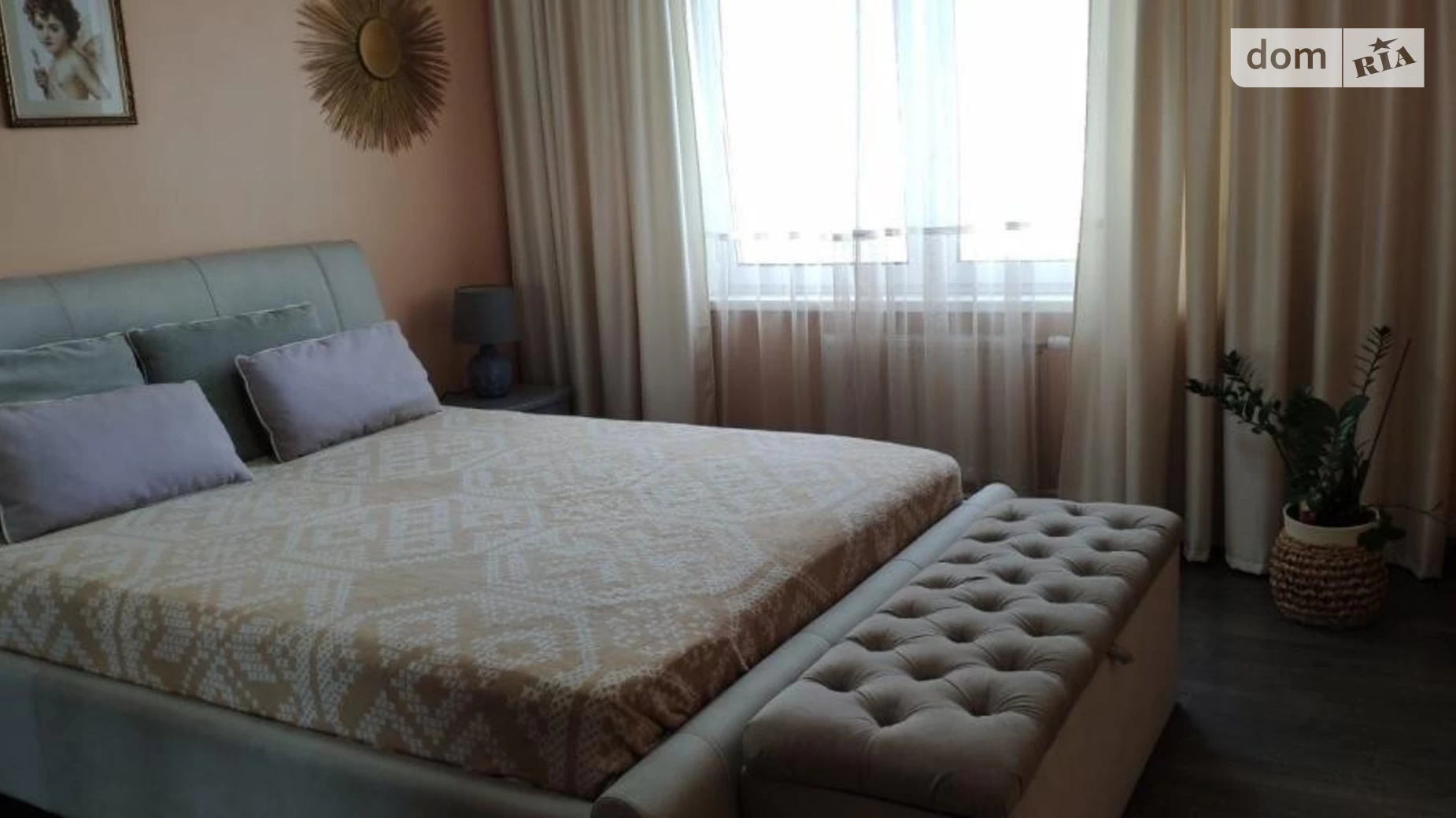Продается 2-комнатная квартира 64 кв. м в Киеве, ул. Бориса Гмыри, 14Б