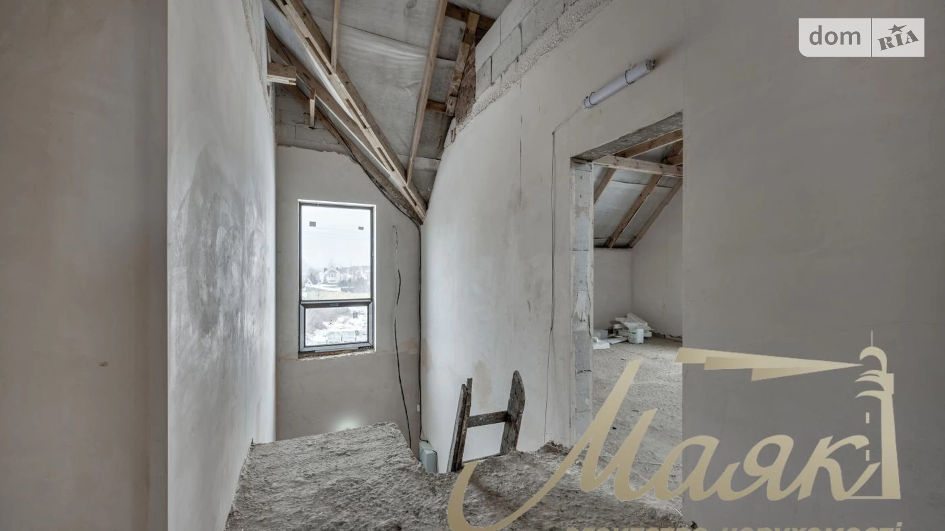 Продается дом на 2 этажа 240 кв. м с беседкой, цена: 165000 $ - фото 4