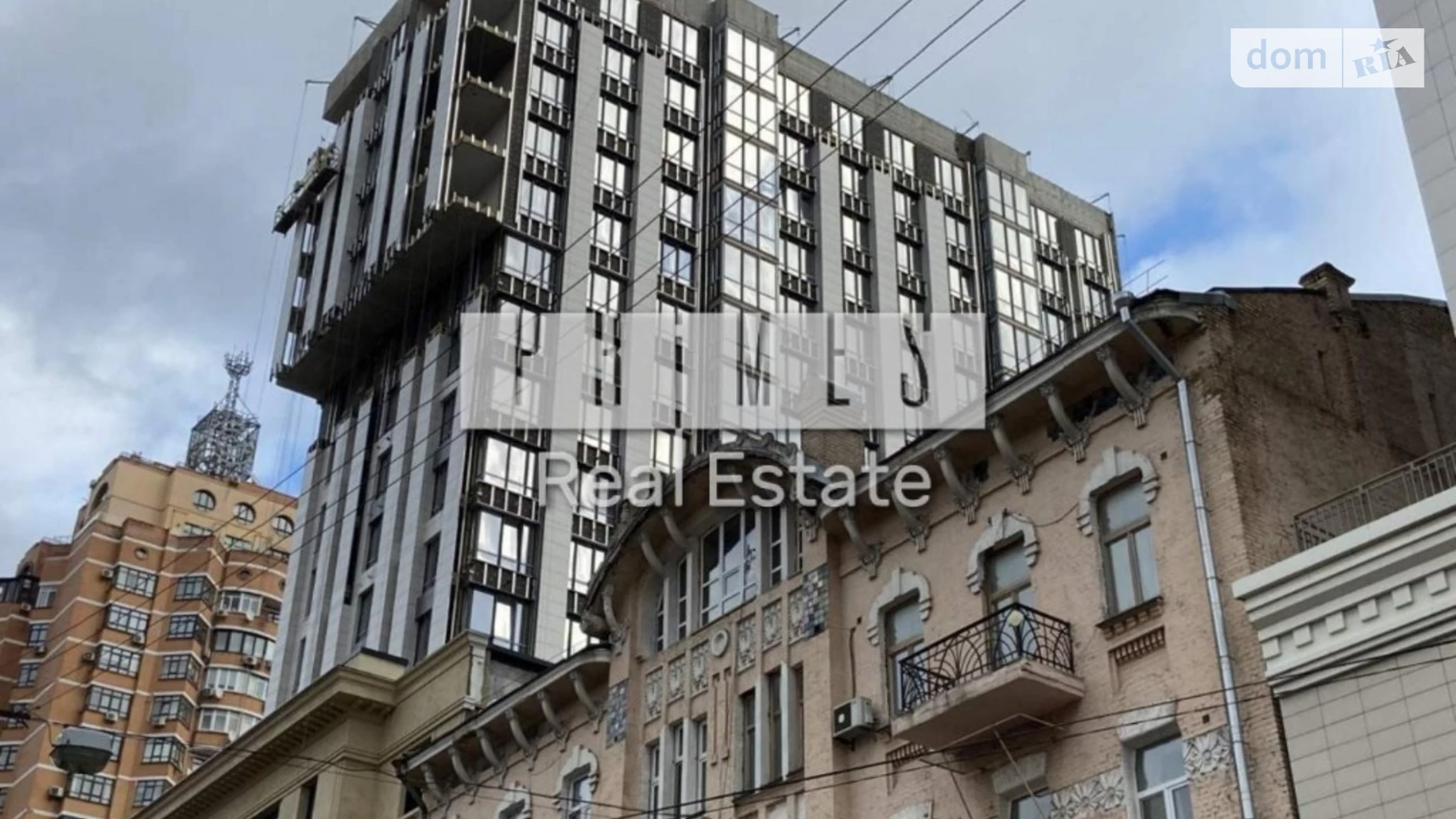 Продается 1-комнатная квартира 52 кв. м в Киеве, ул. Бульварно-Кудрявская, 15А