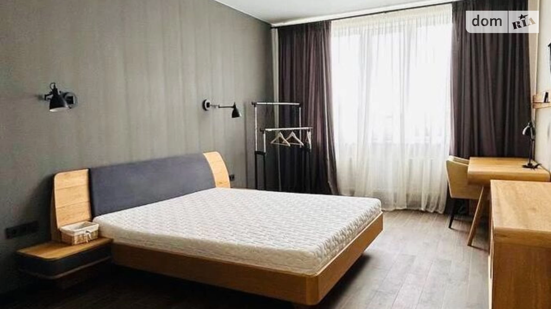 Продается 1-комнатная квартира 49 кв. м в Одессе, ул. Канатная, 122 - фото 2