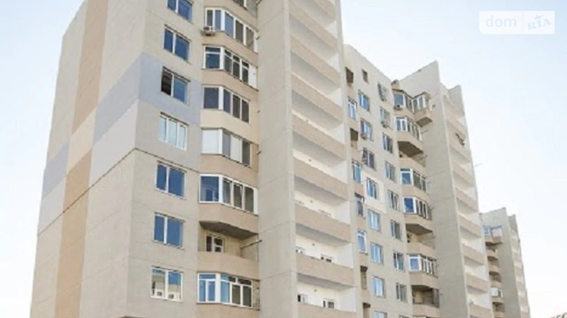 Продається 1-кімнатна квартира 45 кв. м у Одесі, вул. Академіка Заболотного, 63