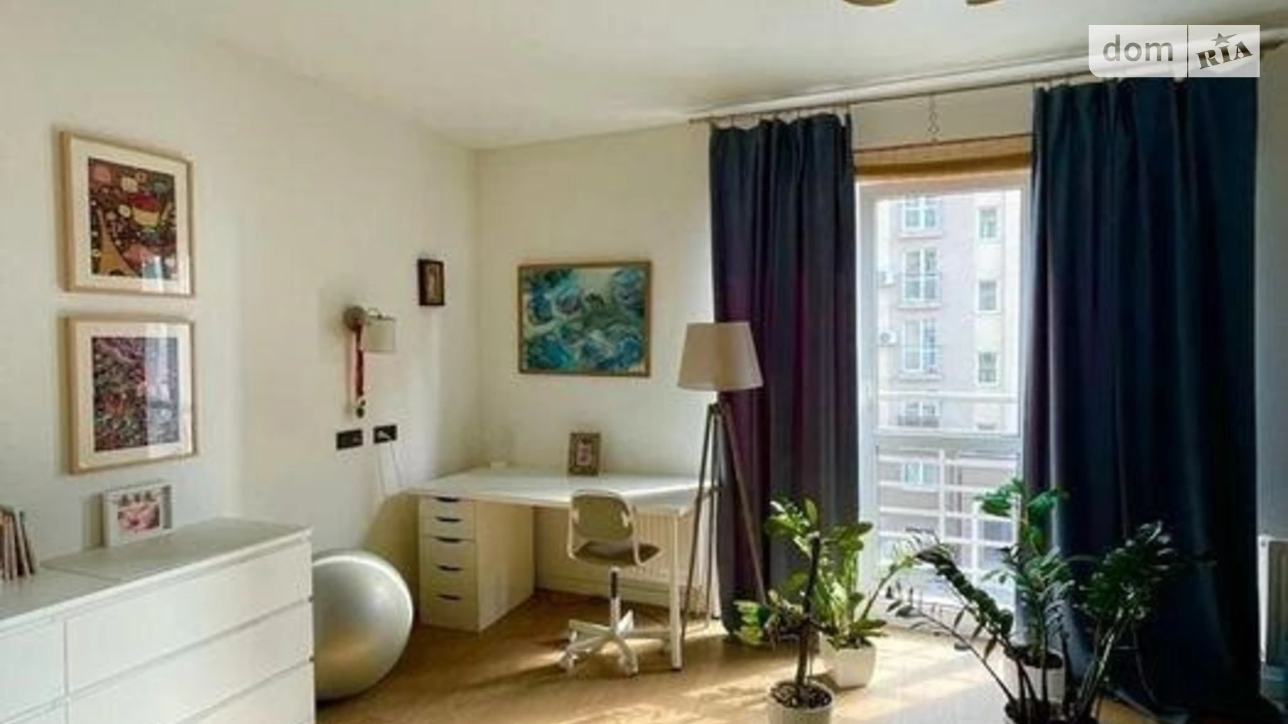 Продается 2-комнатная квартира 76 кв. м в Киеве, ул. Метрологическая, 9В - фото 3