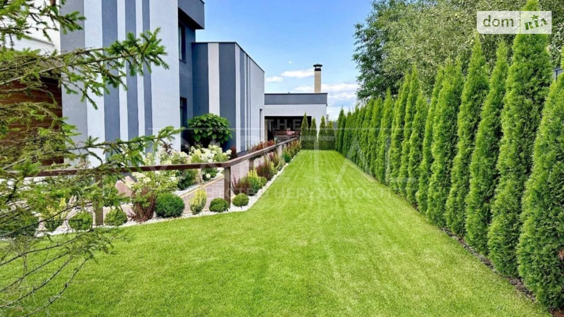Продается дом на 2 этажа 240 кв. м с мебелью, цена: 410000 $ - фото 4