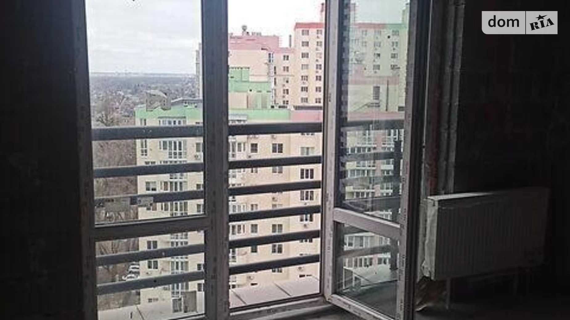 Продается 2-комнатная квартира 67 кв. м в Киеве, ул. Андрея Аболмасова(Панельная), 4А - фото 3