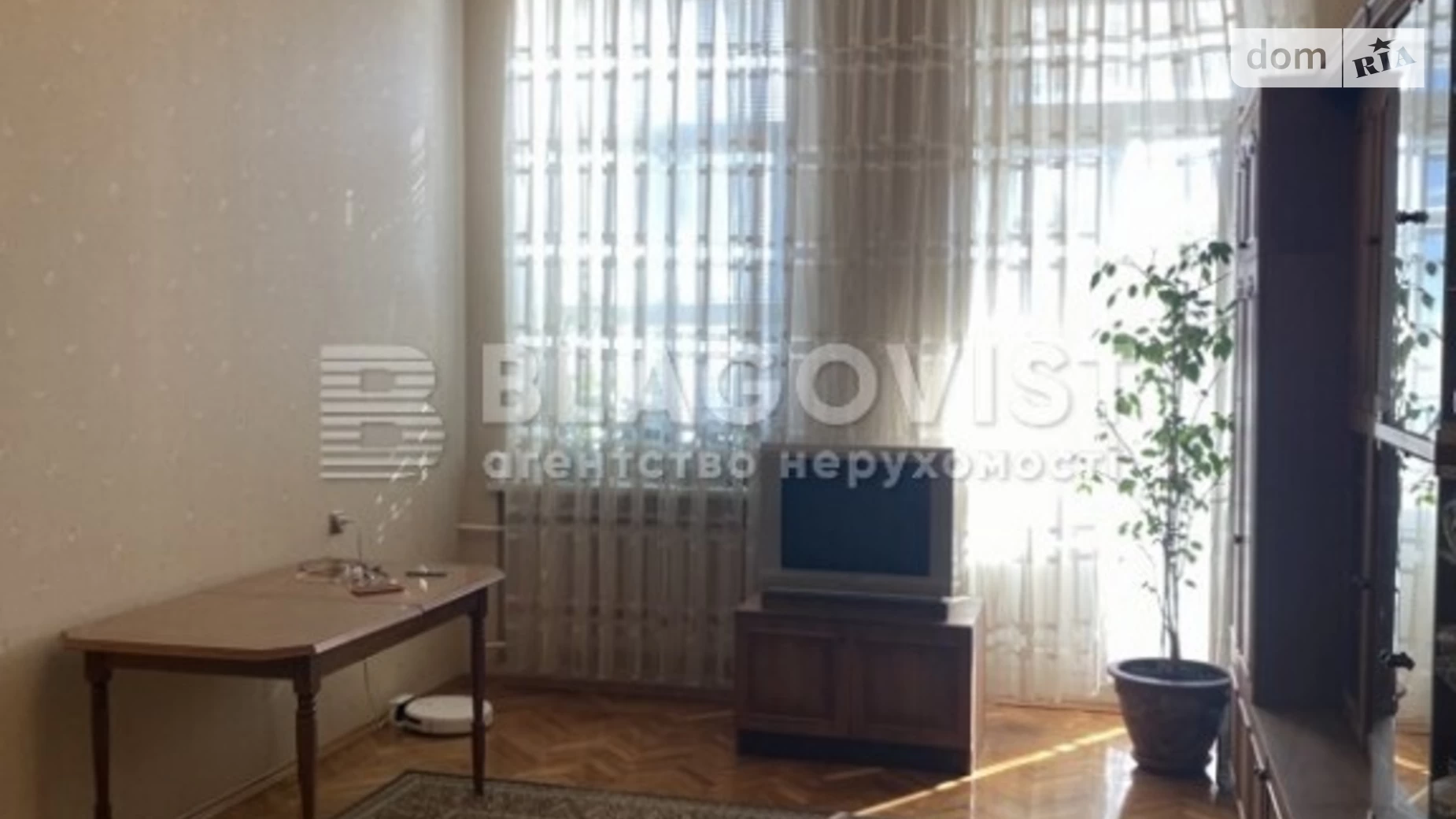 Продається 1-кімнатна квартира 78.2 кв. м у Києві, вул. Олеся Гончара, 88А - фото 2