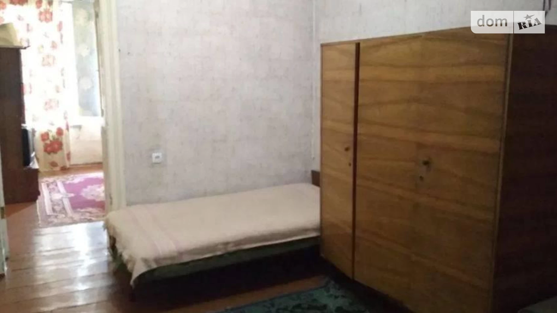 Продается 2-комнатная квартира 75.8 кв. м в Одессе, ул. Приморская