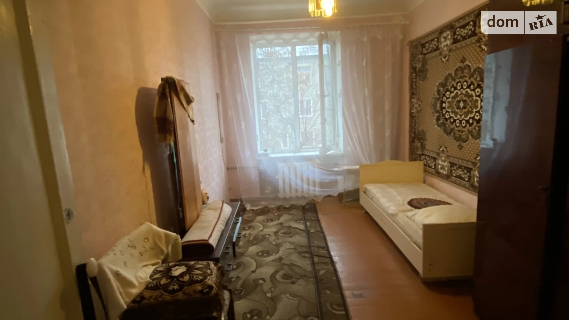 Продається 2-кімнатна квартира 53 кв. м у Кам'янському, вул. Йосипа Манаєнкова(Комунарна)