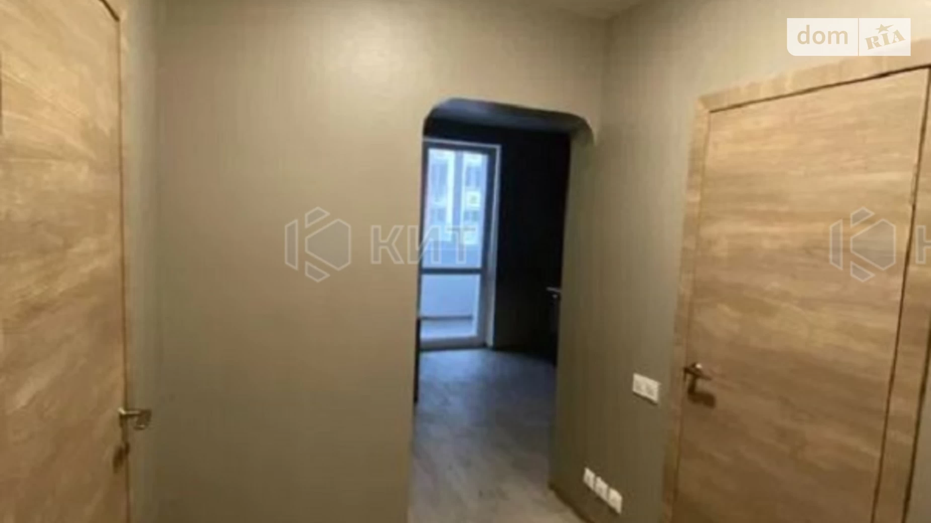 Продается 1-комнатная квартира 33 кв. м в Харькове, ул. Академика Барабашова, 10А - фото 3