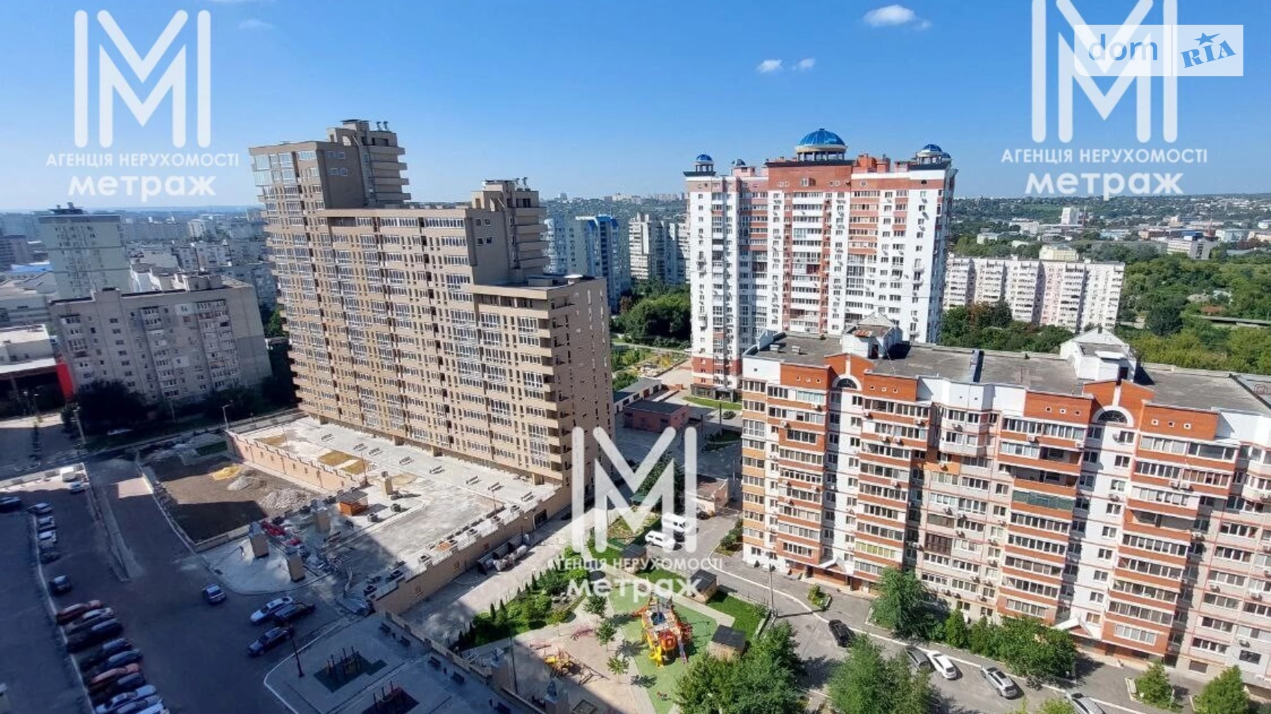 Продается 1-комнатная квартира 54 кв. м в Харькове, ул. Клочковская