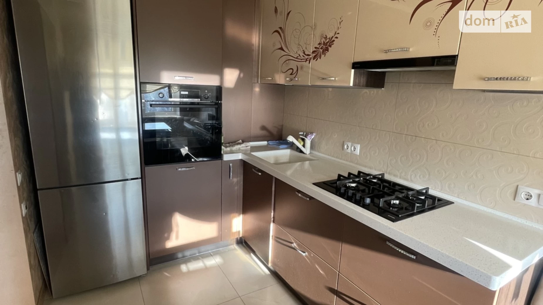 Продается 5-комнатная квартира 110 кв. м в Днепре, ул. Солнечная Набережная(Малиновского Маршала) - фото 2