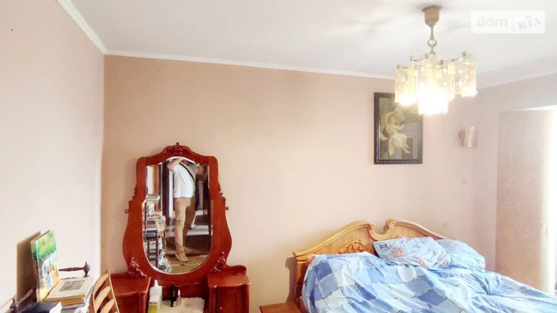 Продается 4-комнатная квартира 76.4 кв. м в Заводском, ул. Галицкая
