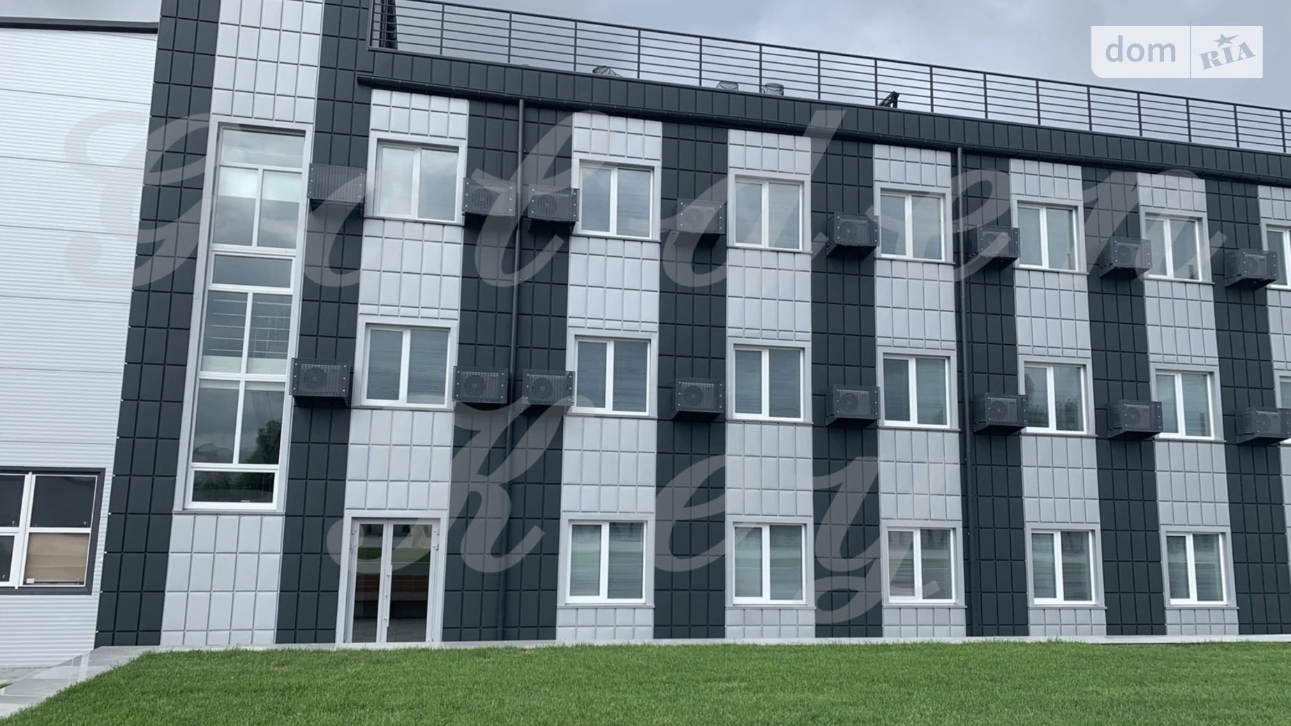 Сдается в аренду офис 4870 кв. м в бизнес-центре, цена: 1363600 грн - фото 3