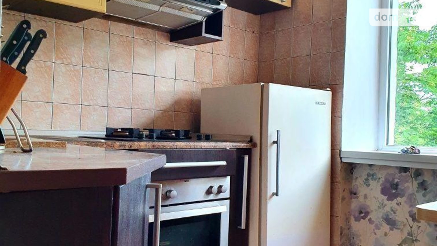 Продается 2-комнатная квартира 45 кв. м в Харькове, ул. Сергея Есенина, 16 - фото 2